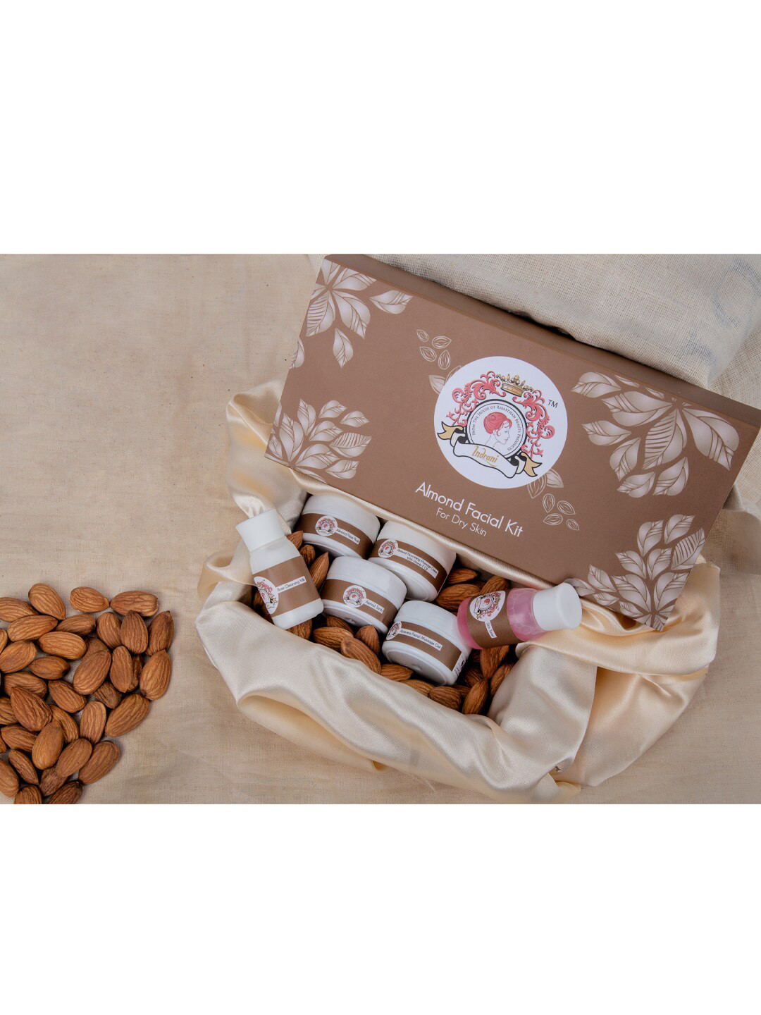 Indrani Cosmetics Women Brown Almond Facial Kit - 400 gm