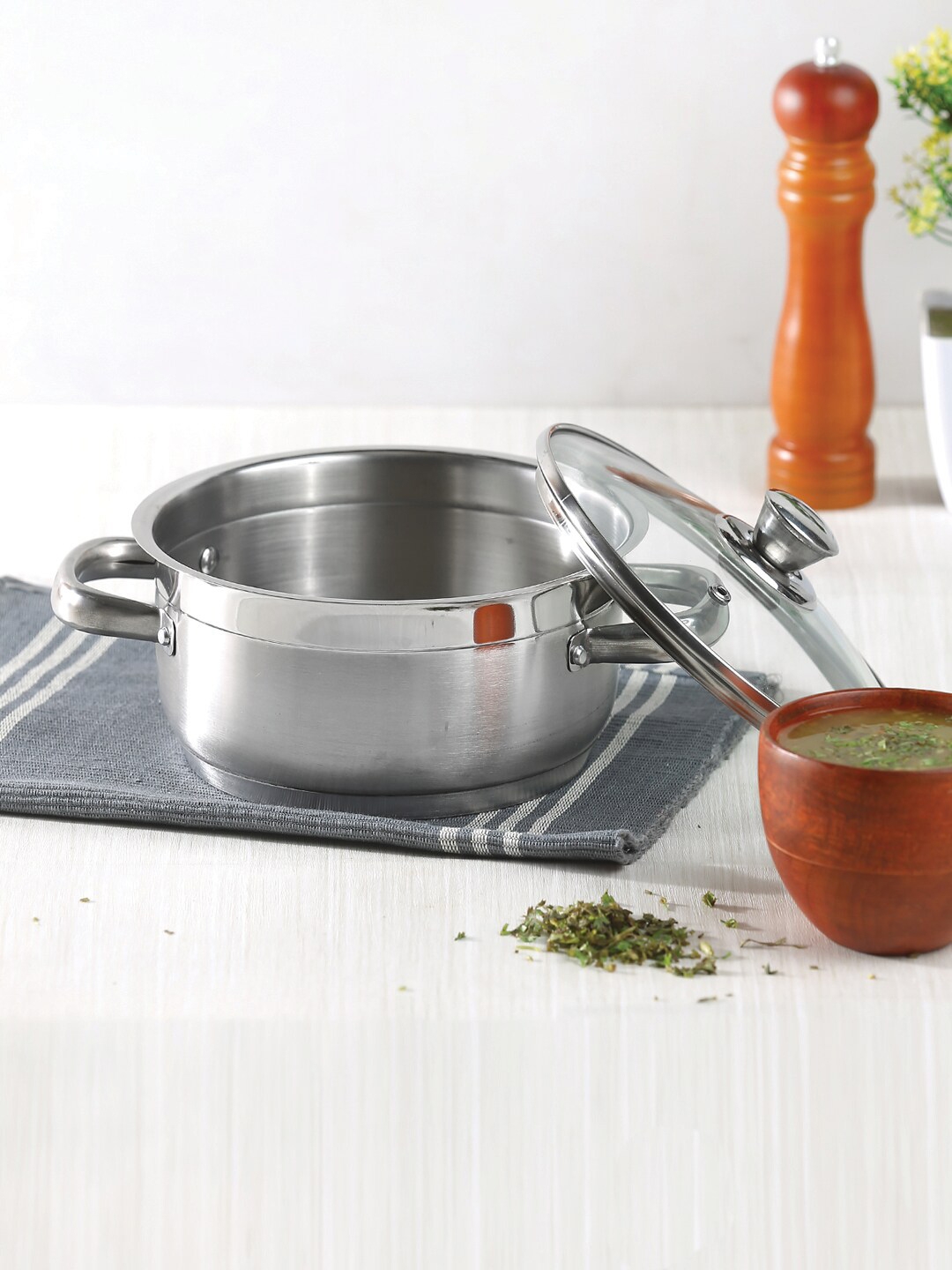 Vinod Silver Toned Solid Stainless Steel Sauce Pot