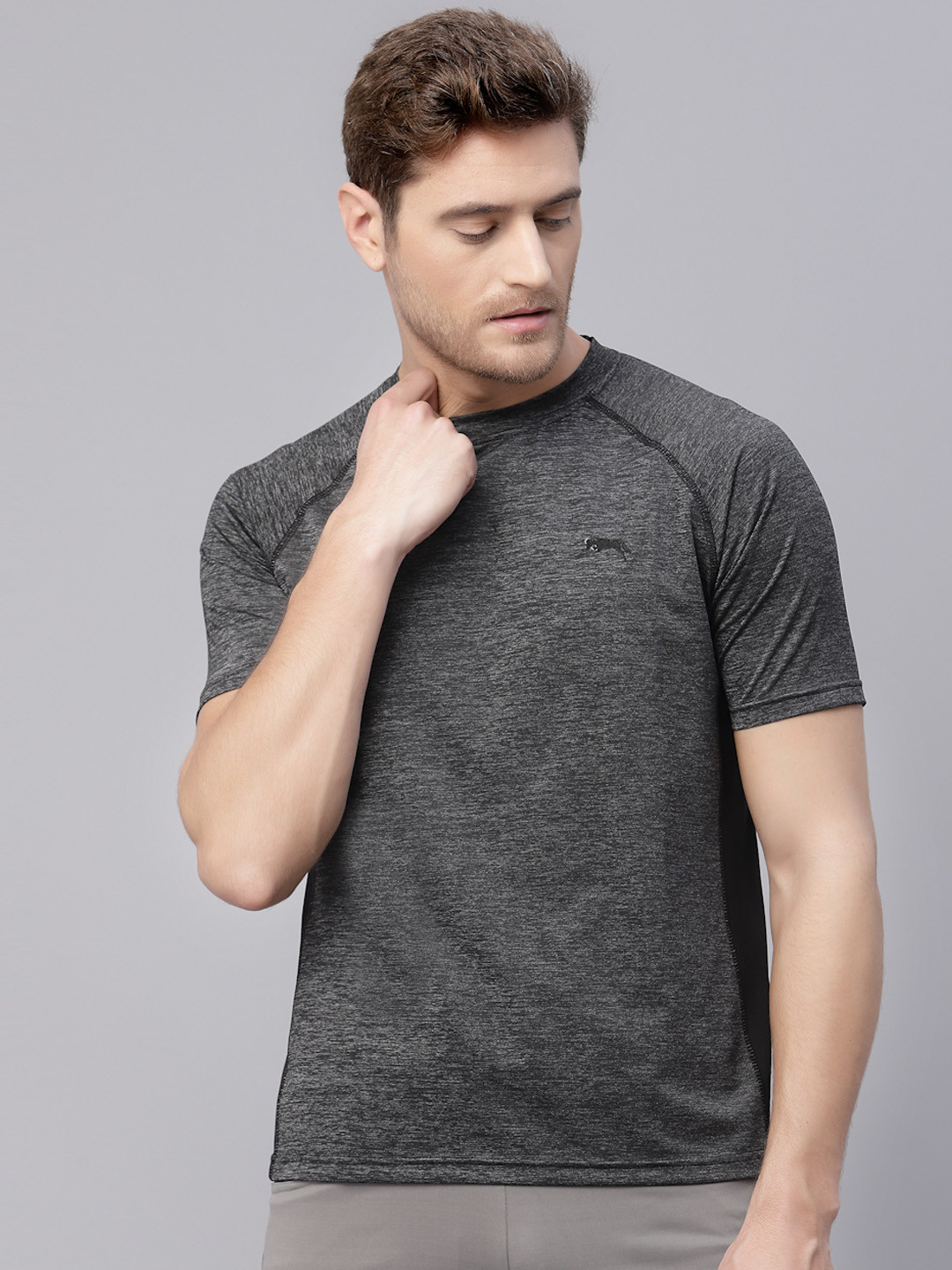 JUMP USA Men Grey Sports T-shirt