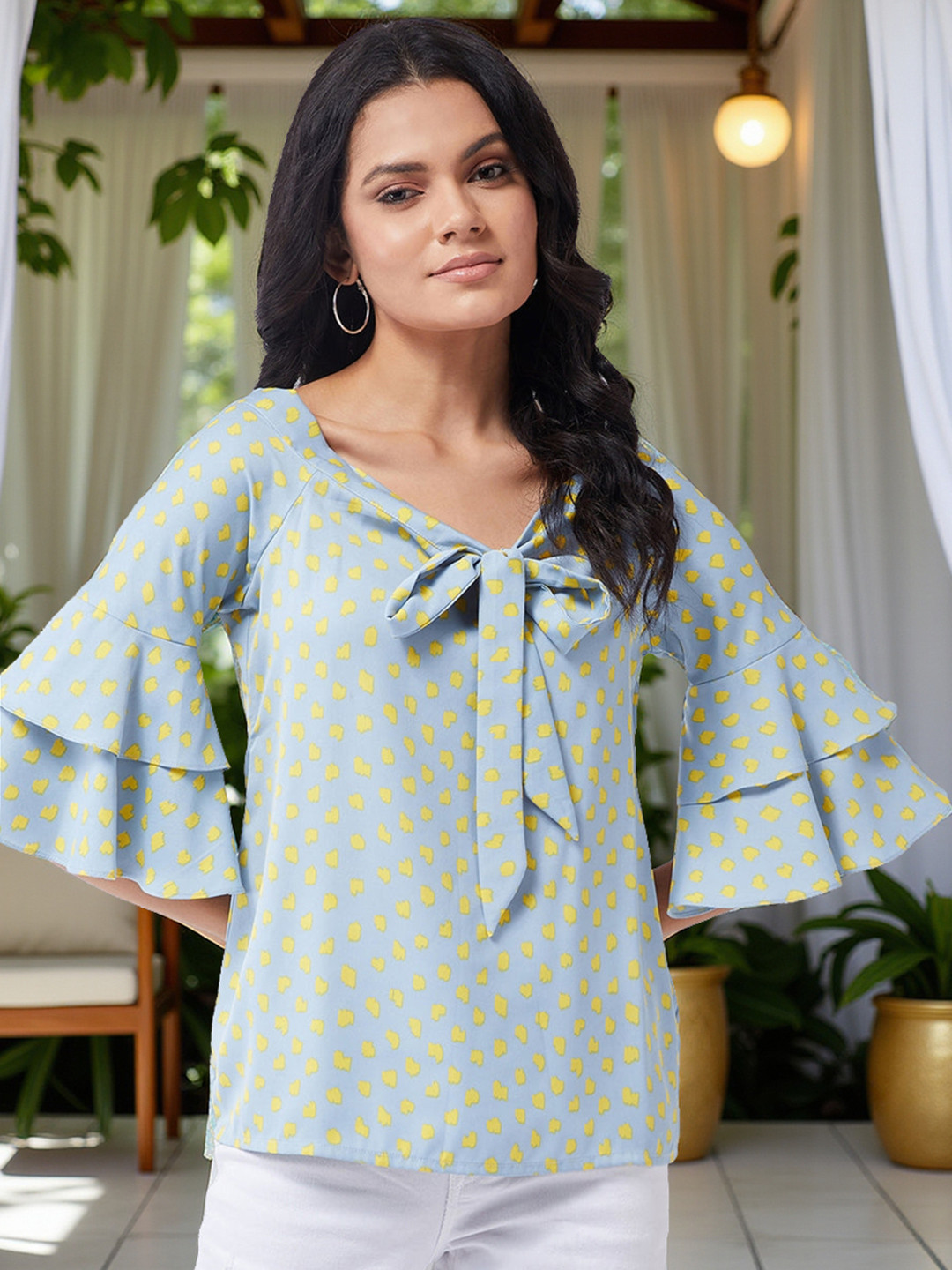 Zima Leto Grey Geometric Tie-Up Neck Regular Top