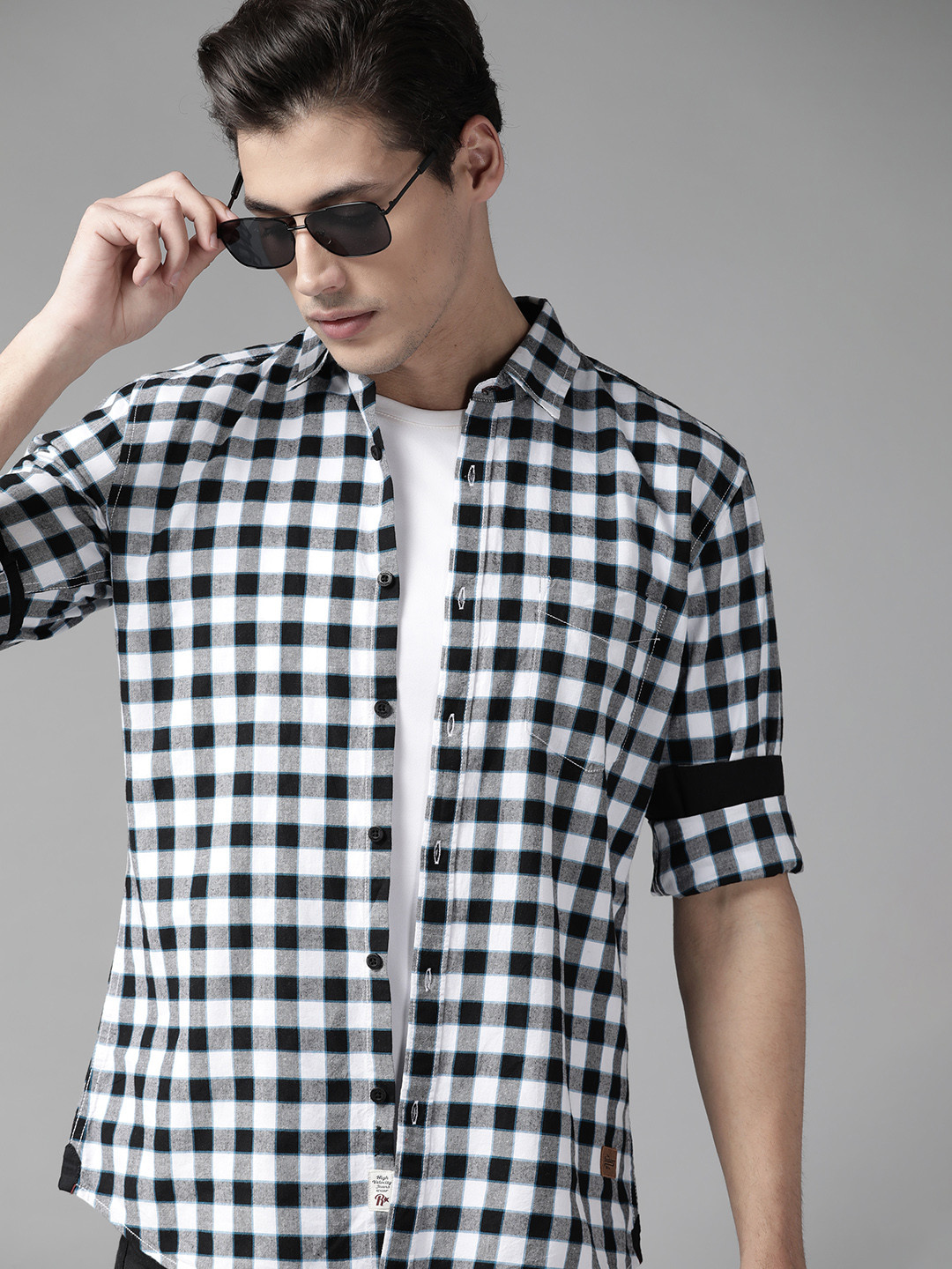 Roadster Men Black & White Buffalo Checked Pure Cotton Casual Shirt