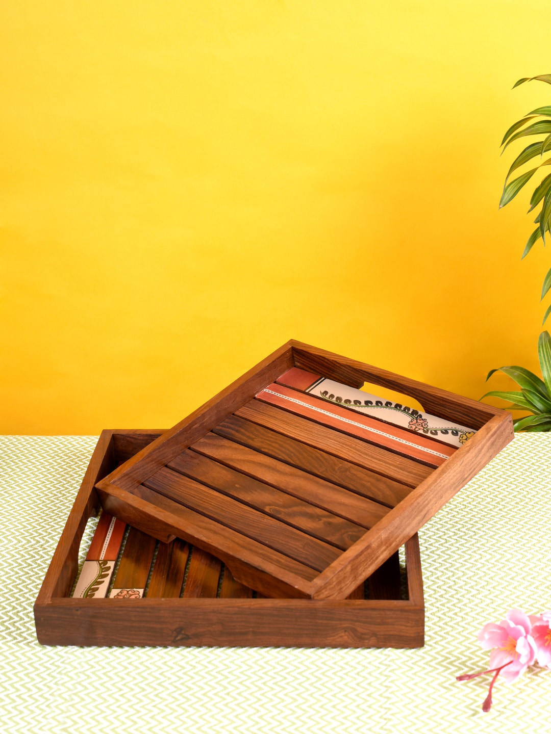 AAKRITI ART CREATIONS Set Of 2 Brown Tribal Art Rose Wood Trays