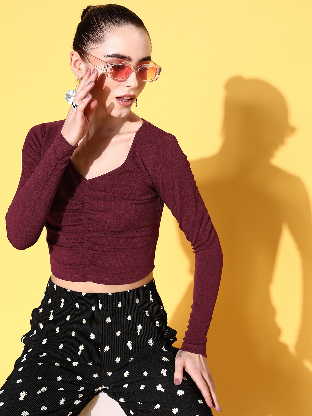 Veni Vidi Vici Maroon Ruched Sweetheart Neck Crop Top