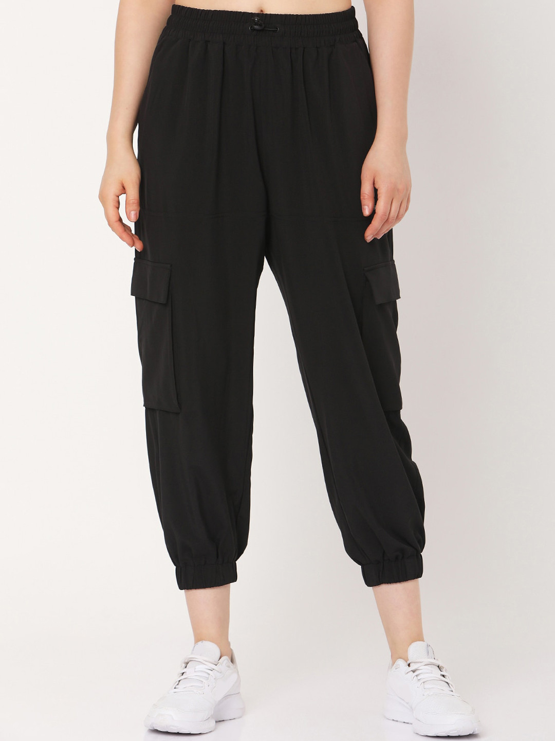 Silvertraq Women Black Solid Relaxed-Fit Cargo Joggers