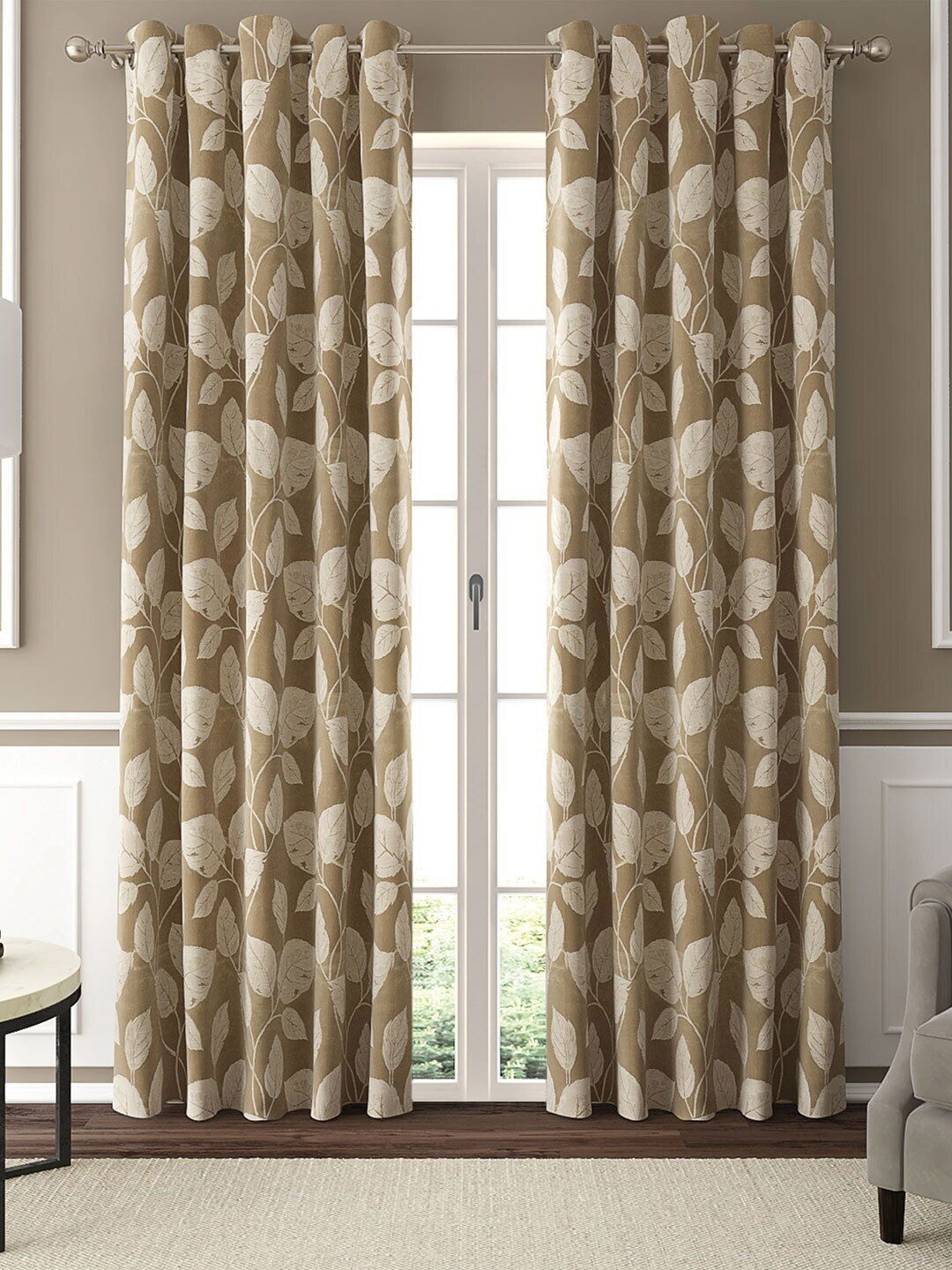 GM Beige & Cream-Coloured Set of 2 Floral Room Darkening Door Curtains