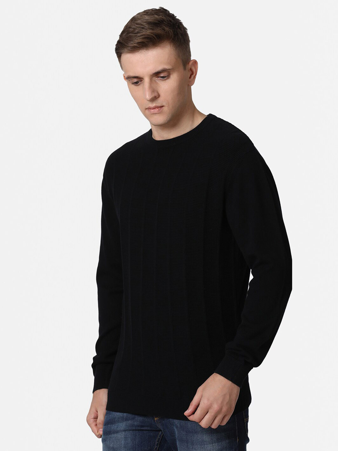 t-base Men Black Solid Cotton Pullover