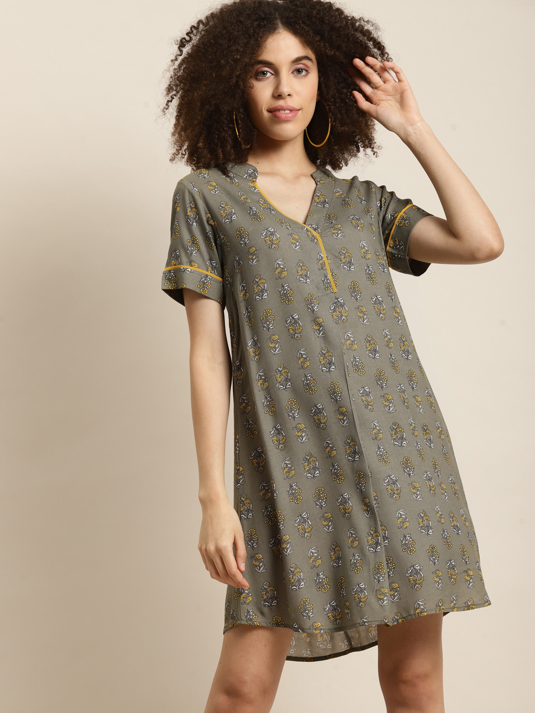 Qurvii Green & Yellow Floral Crepe A-Line Dress