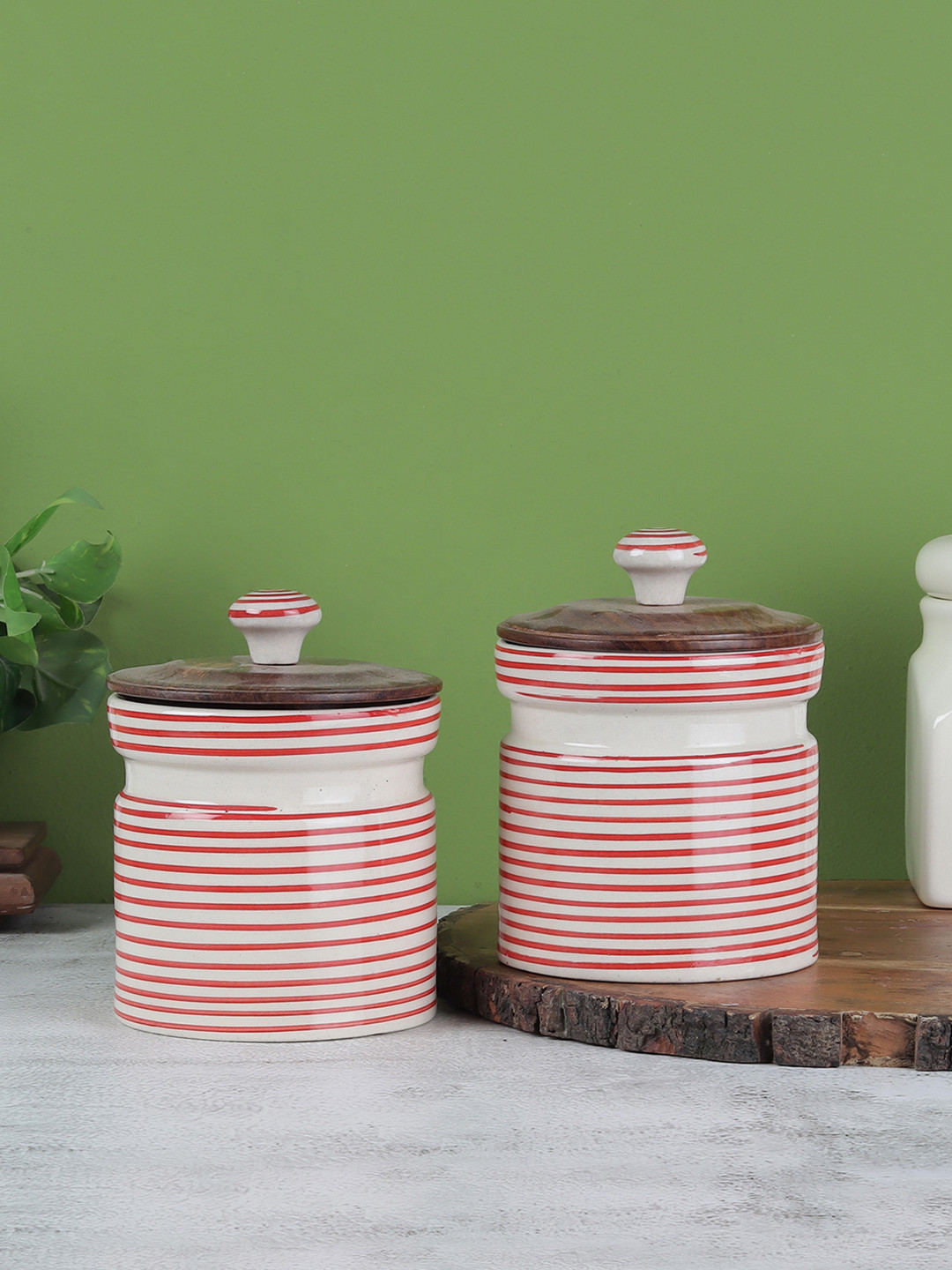 VarEesha Set Of 2 White & Red Spiral Leak Proof Ceramic Jars