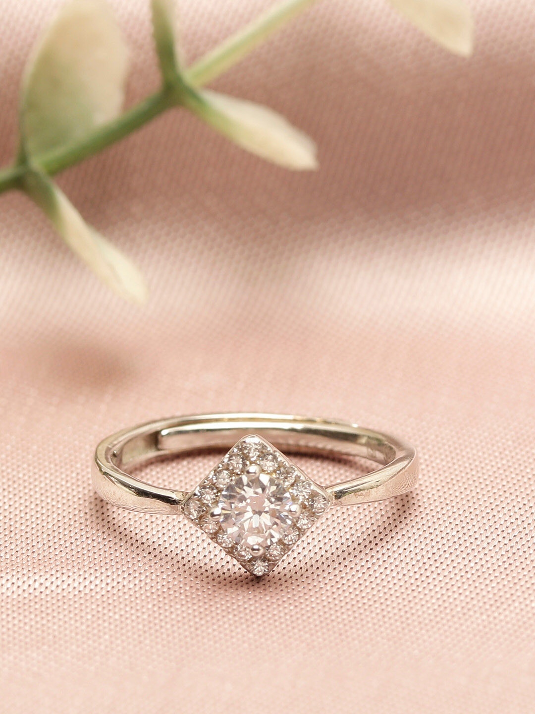 GIVA 925 Sterling Silver Rhodium Plated Zircon Symmetry Square Ring