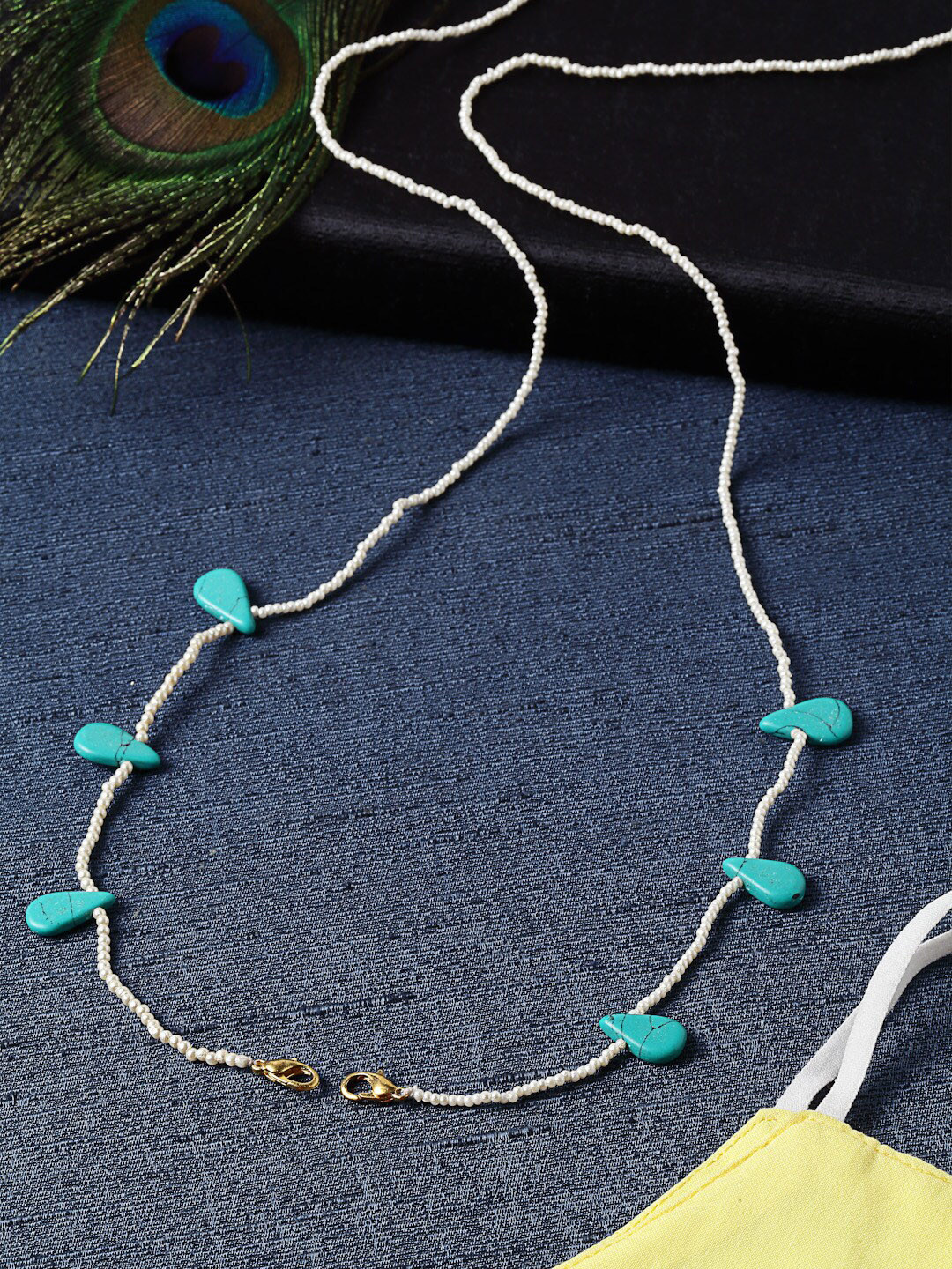 DUGRISTYLE Blue Pearls Studded Mask Chains