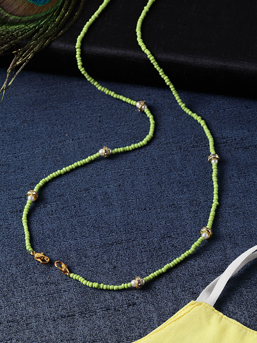 DUGRISTYLE Green Pearls Studded Mask Chains