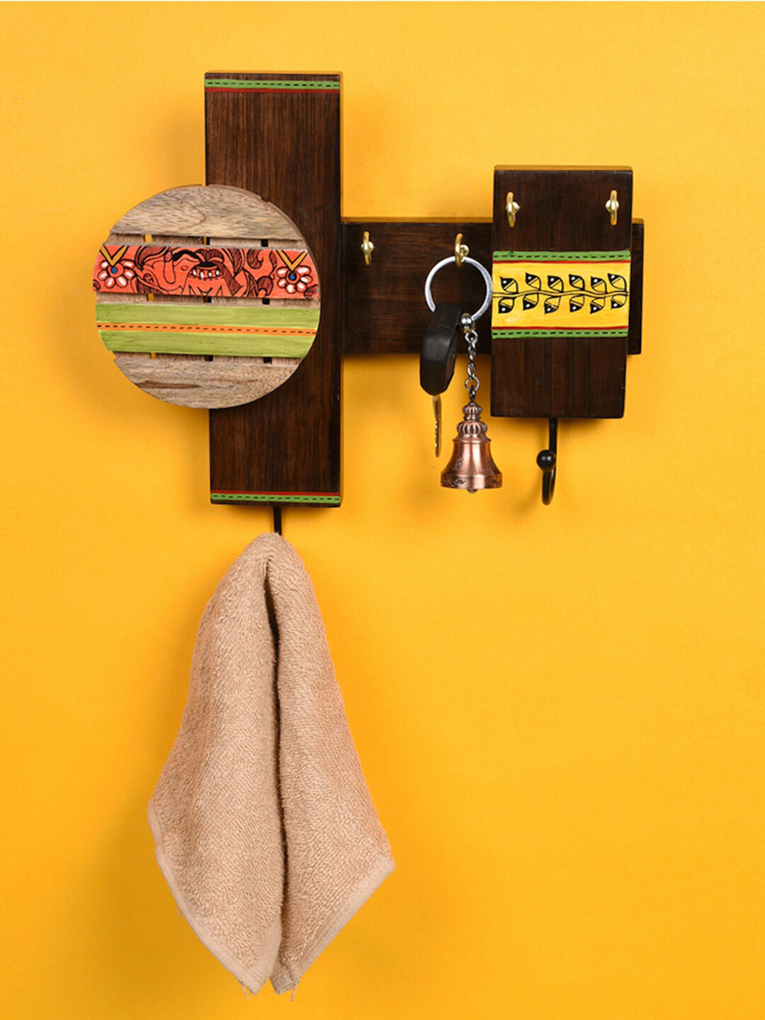 AAKRITI ART CREATIONS Brown Handcrafted Madhubani Key Holder With 6 Hooks