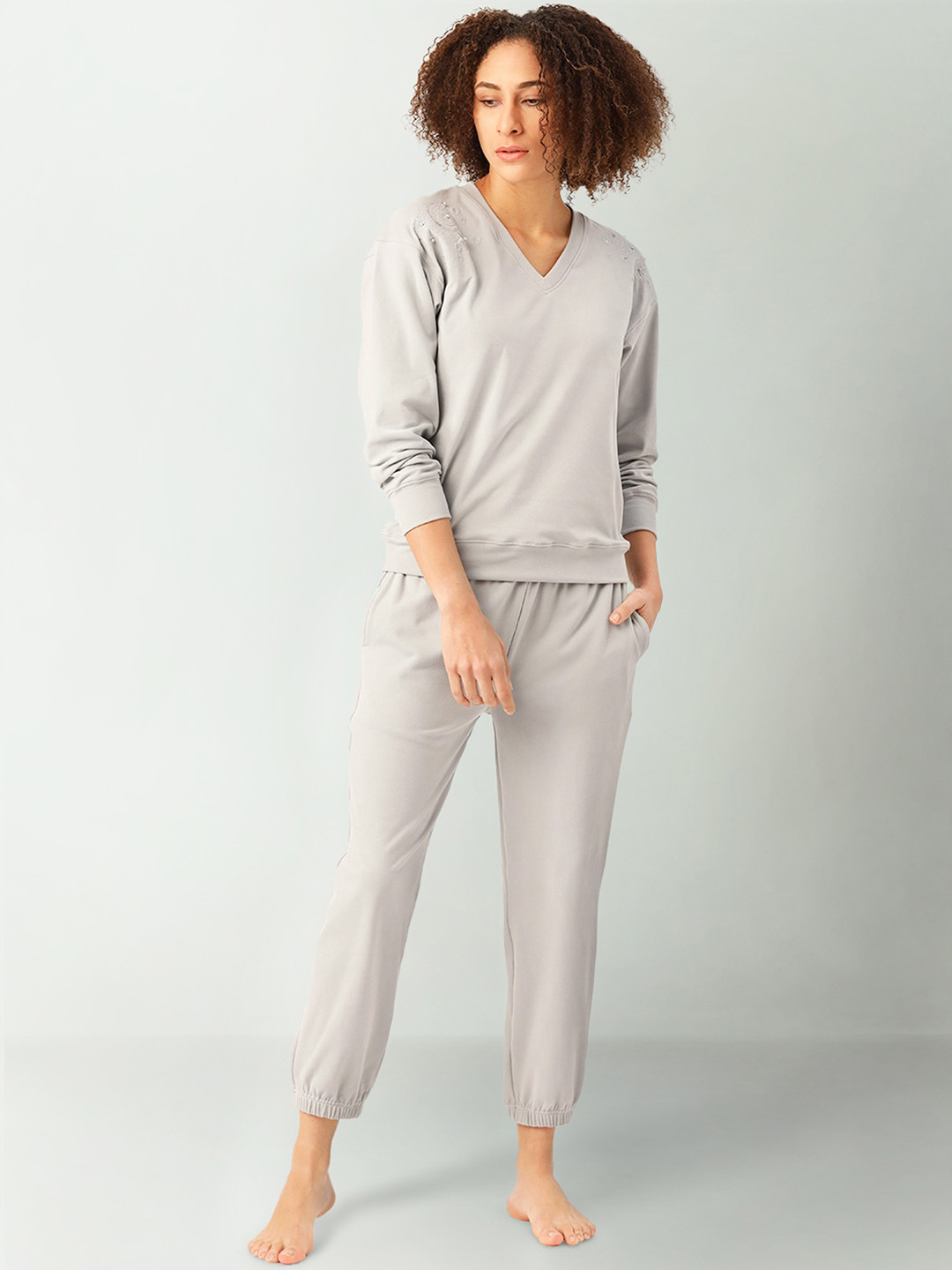 LILL Women Grey Solid Pyjama Set