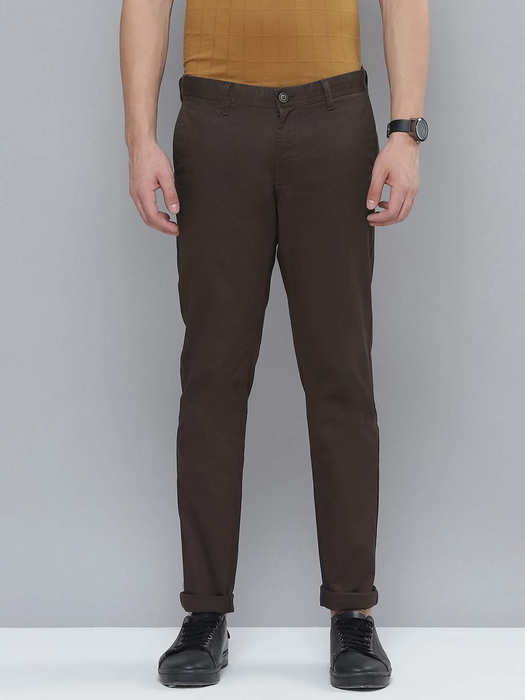 Indian Terrain Men Brown Solid Slim Fit Trousers