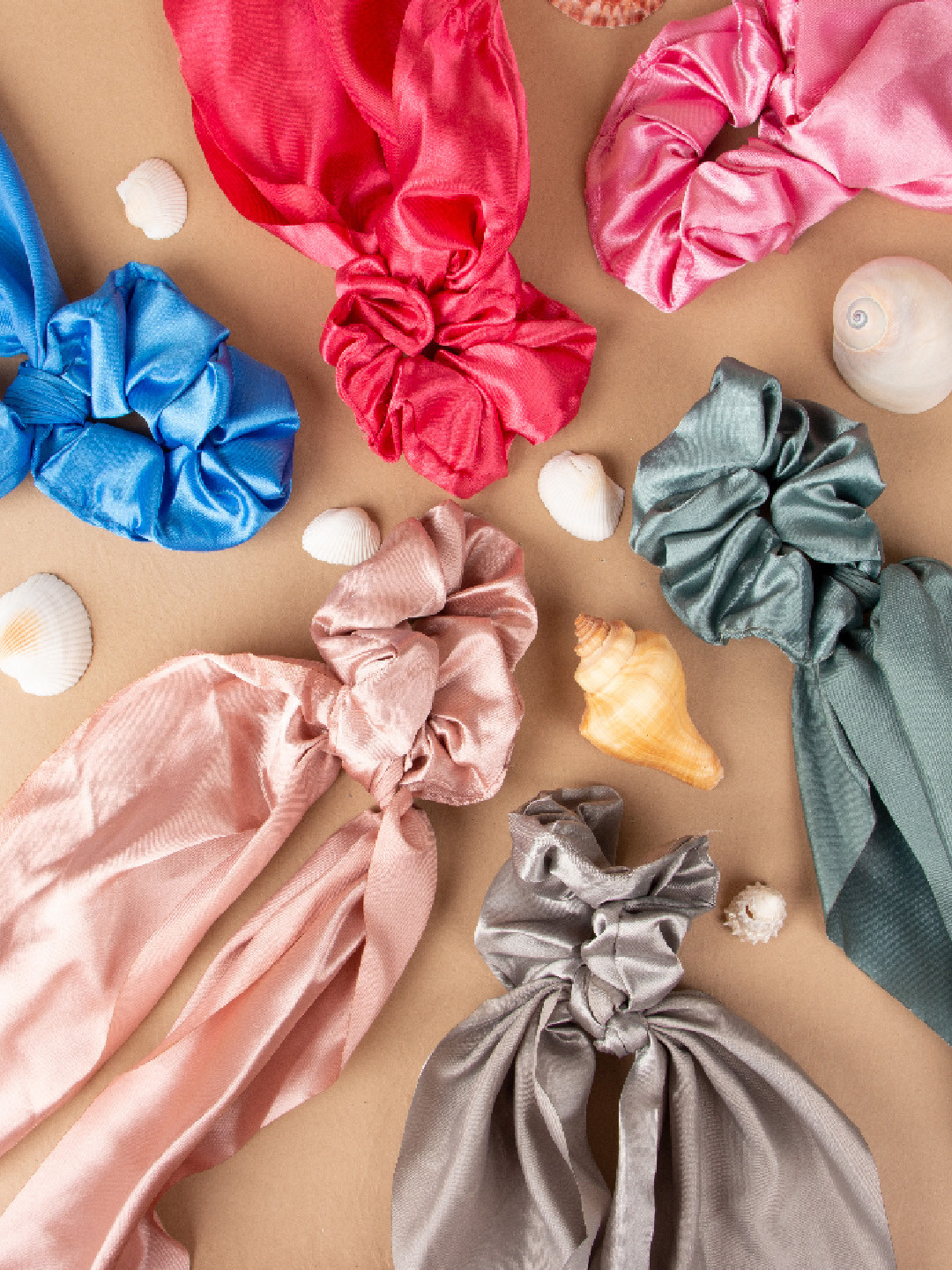 AccessHer Women Set of 6 Hair Scrunchies