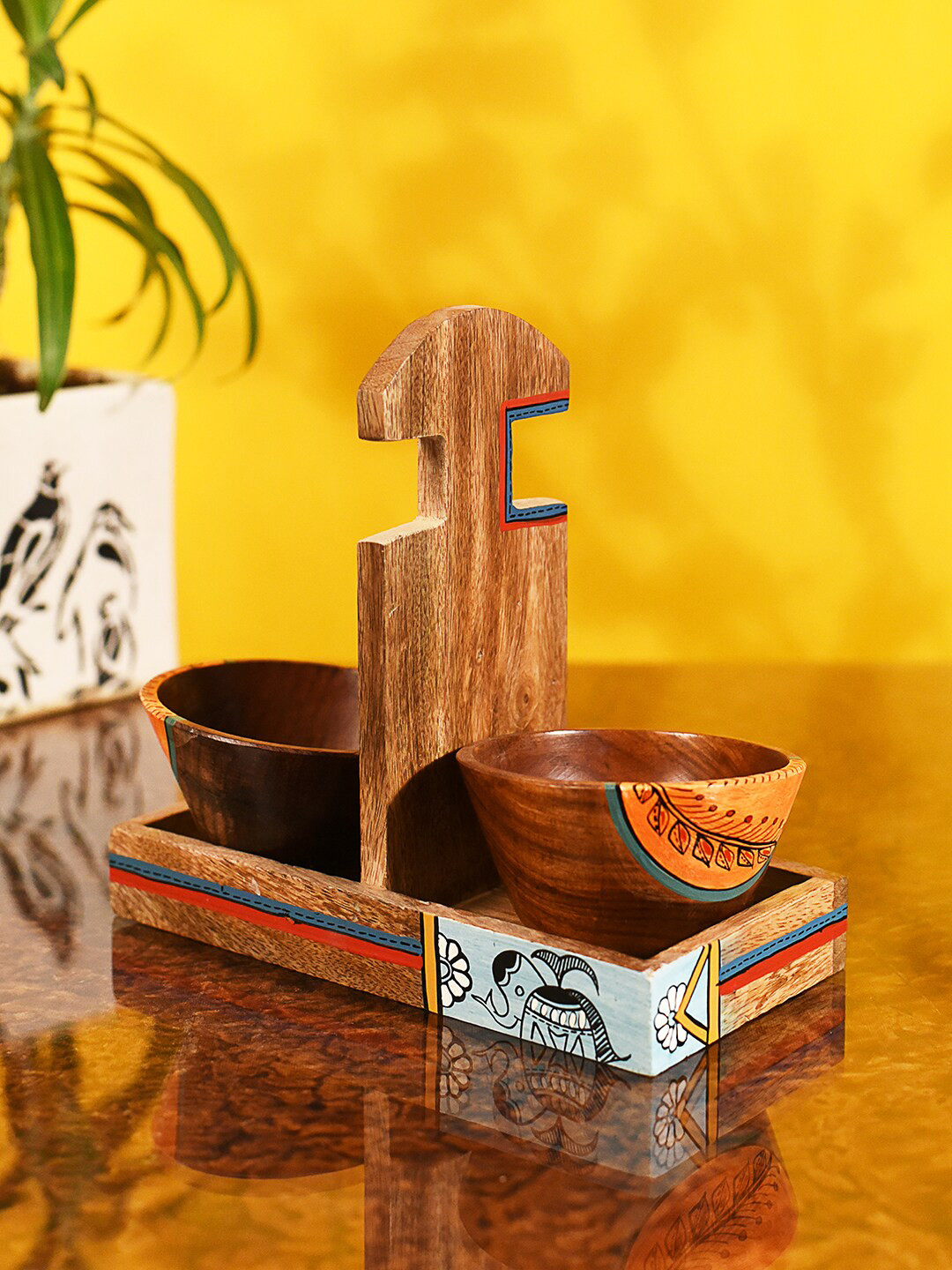 AAKRITI ART CREATIONS Brown Hand Painted Sheesham Wooden Bowl Holder With 2 Bowls