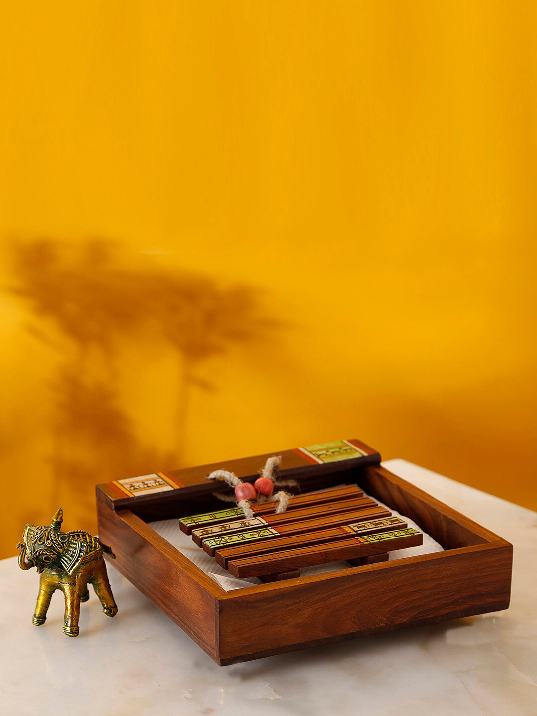 AAKRITI ART CREATIONS Tissue Holder With Wooden Coaster