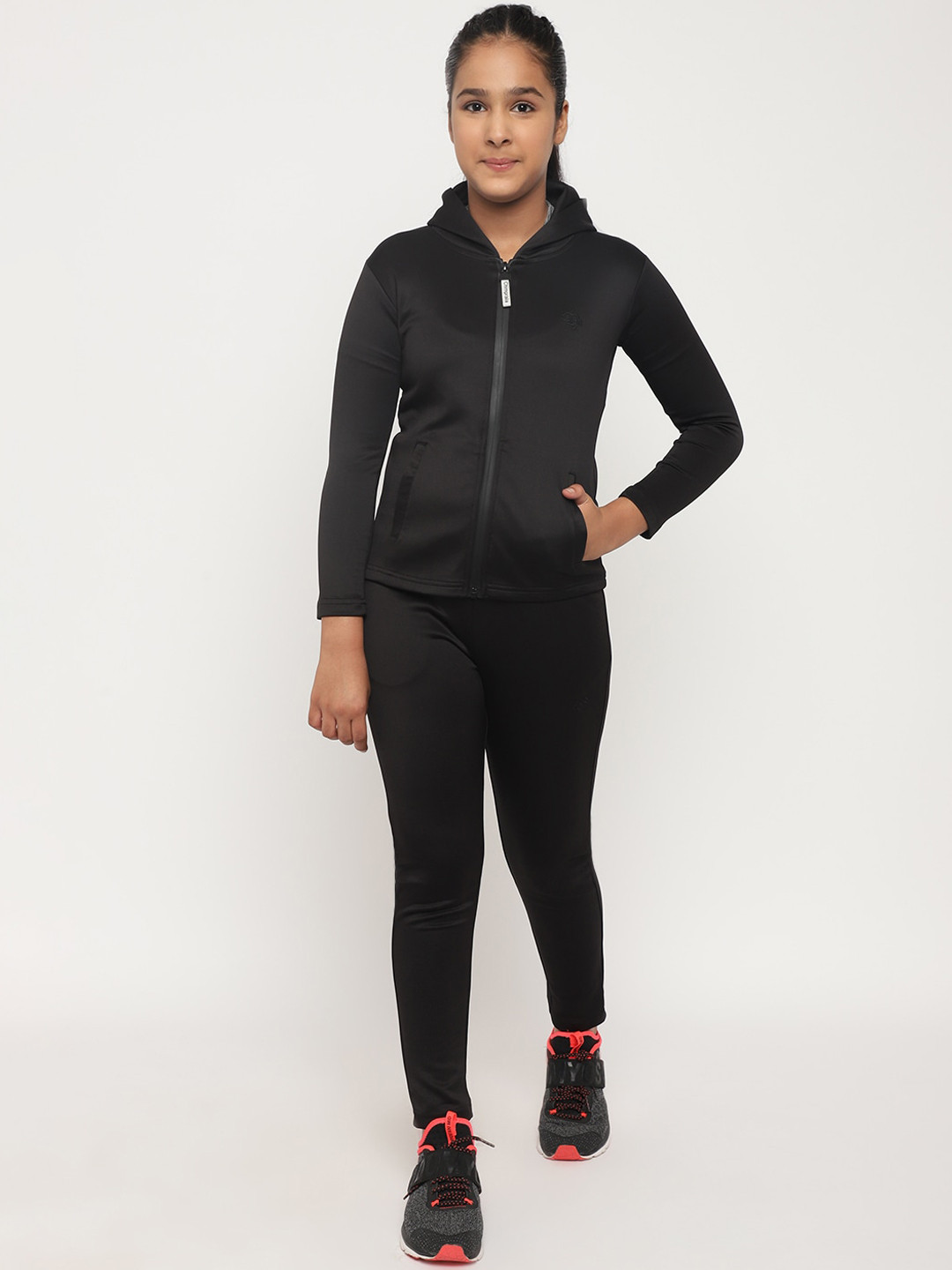 CHIMPRALA Girls Black Solid Comfort-Fit Tracksuit