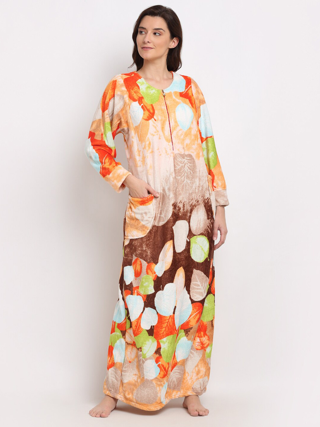 NEUDIS Women Off White Printed Fleece Nightdress