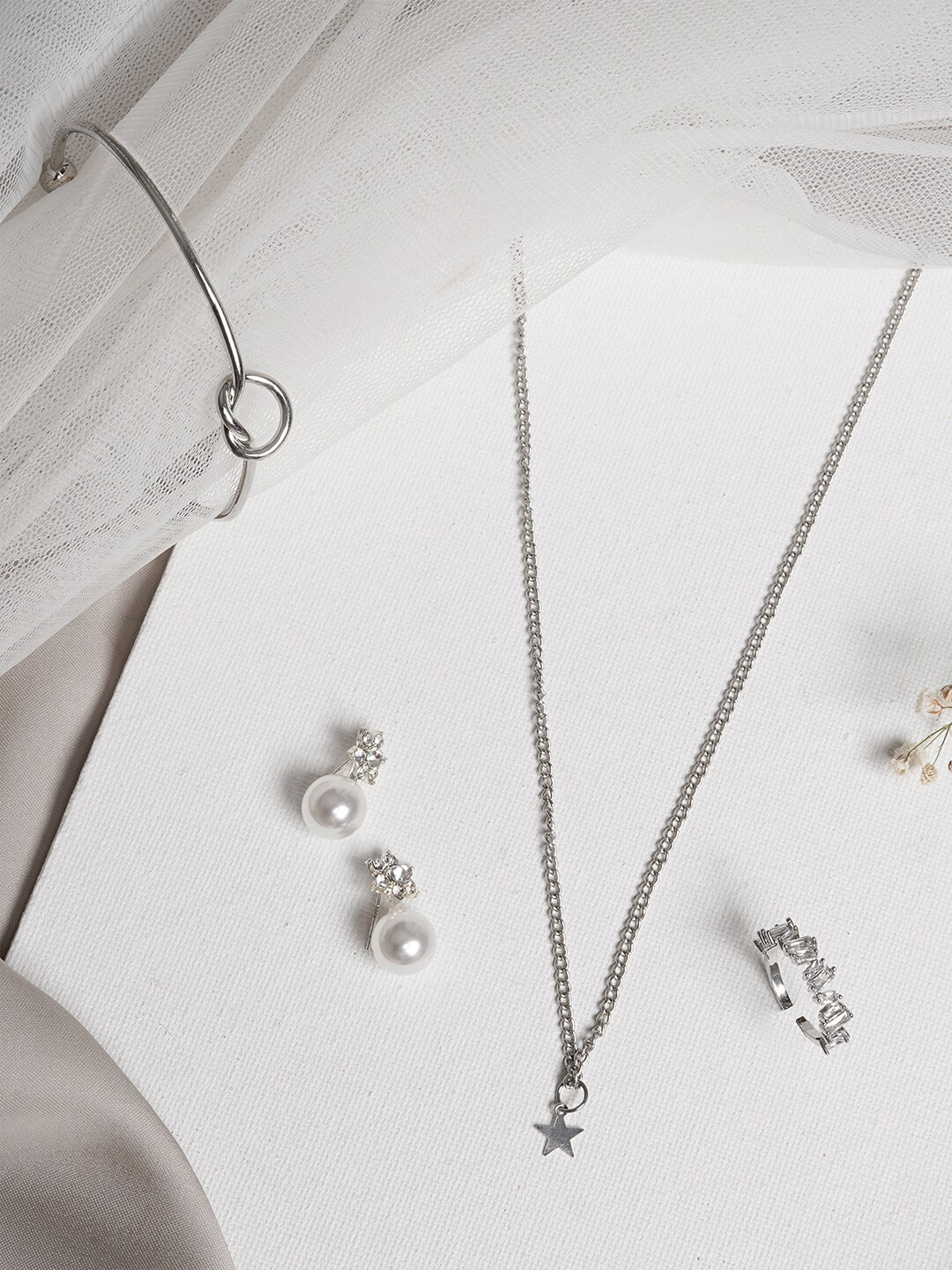 JOKER & WITCH Women Silver-Plated Pop Of Silver Jewelry Set