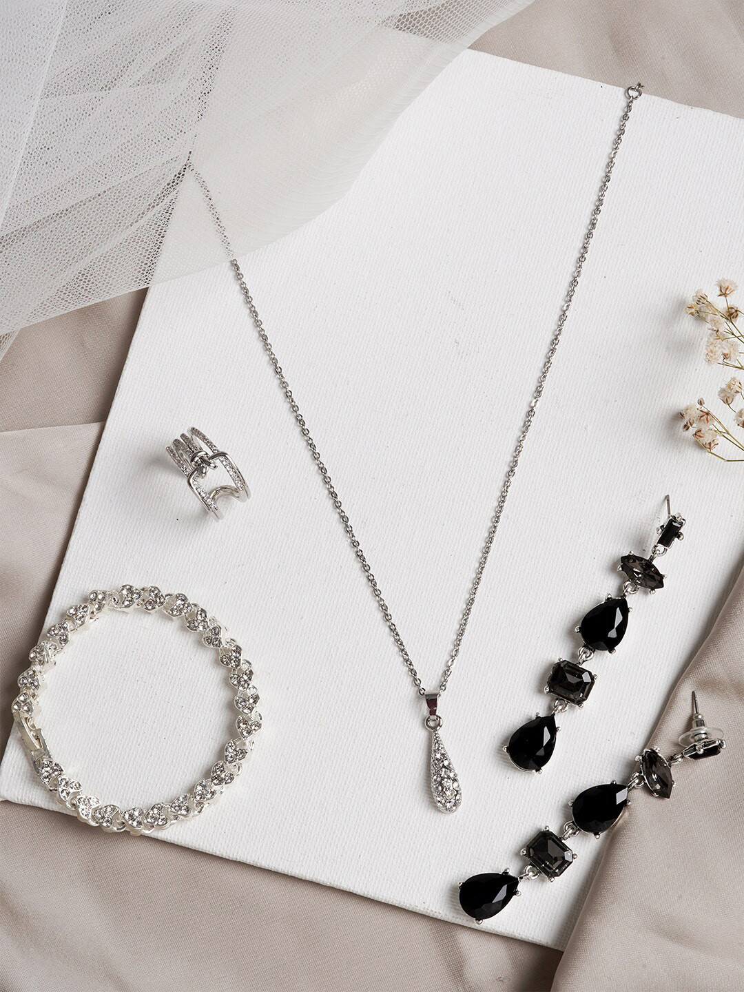 JOKER & WITCH Silver-Toned & Black Stone-Studded Fete Jewellery Set