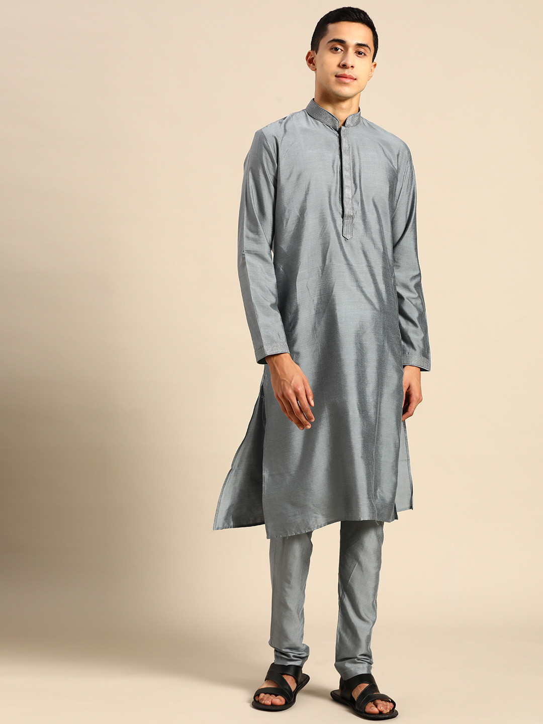 RAJUBHAI HARGOVINDAS Men Grey Embroidered Thread Work Kurta