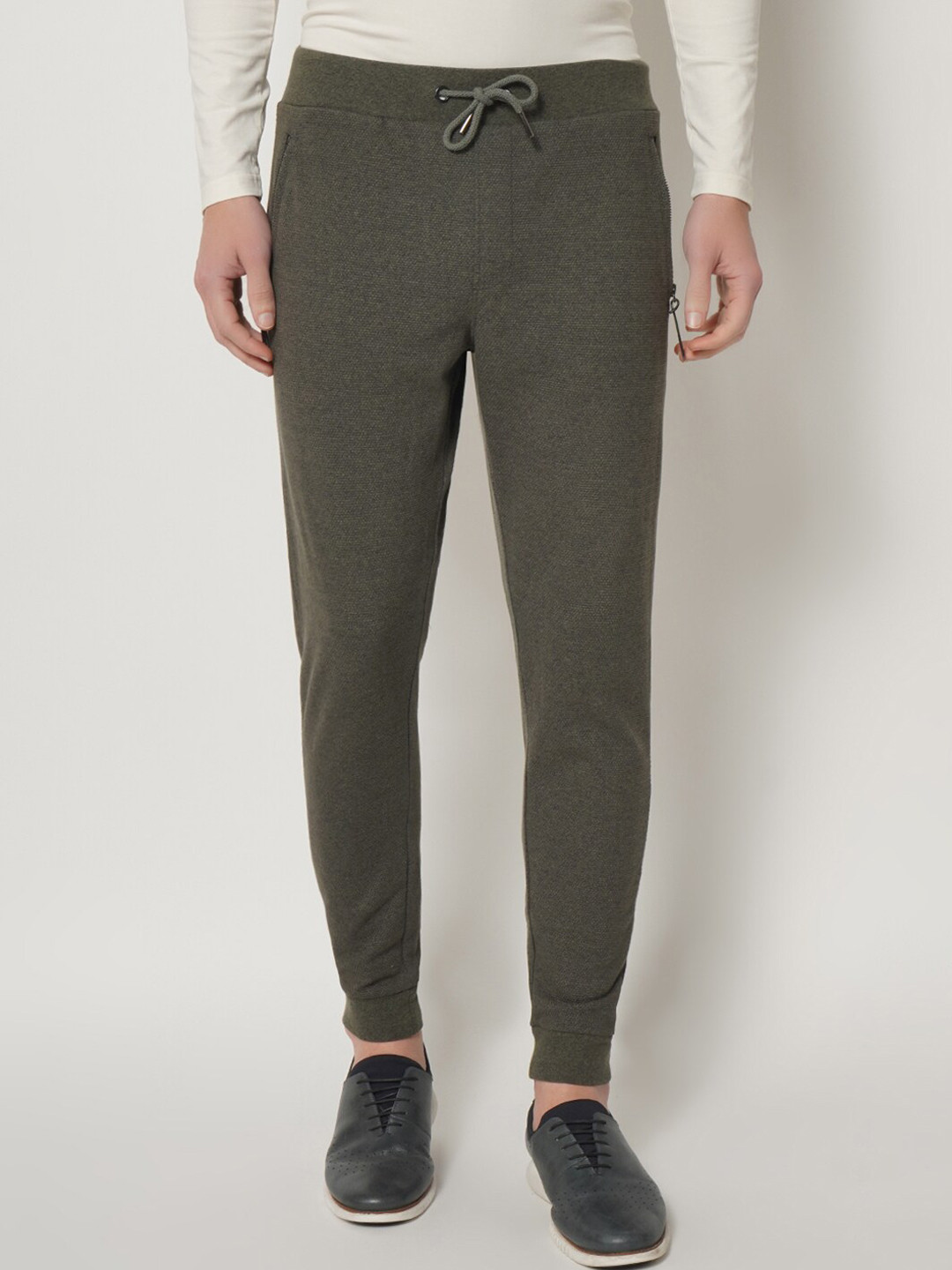 Blackberrys Men Olive Green Solid Joggers