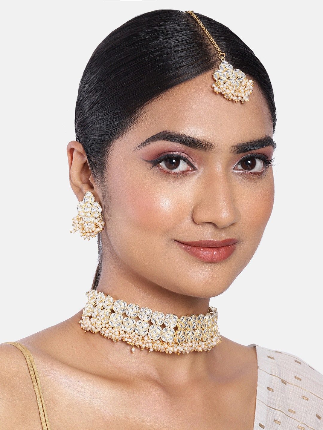Peora White Gold-Plated Kundan Embellished Handcrafted Jewellery Set