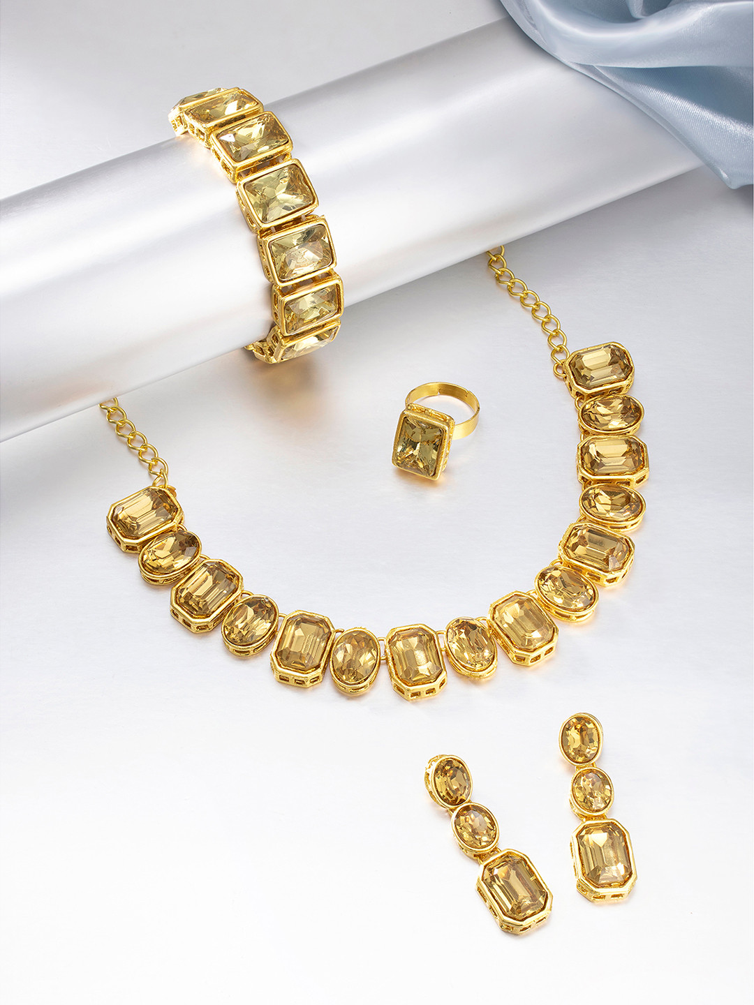 Peora Champagne & Gold Plated Crystal Studded Handcrafted Jewellery Set