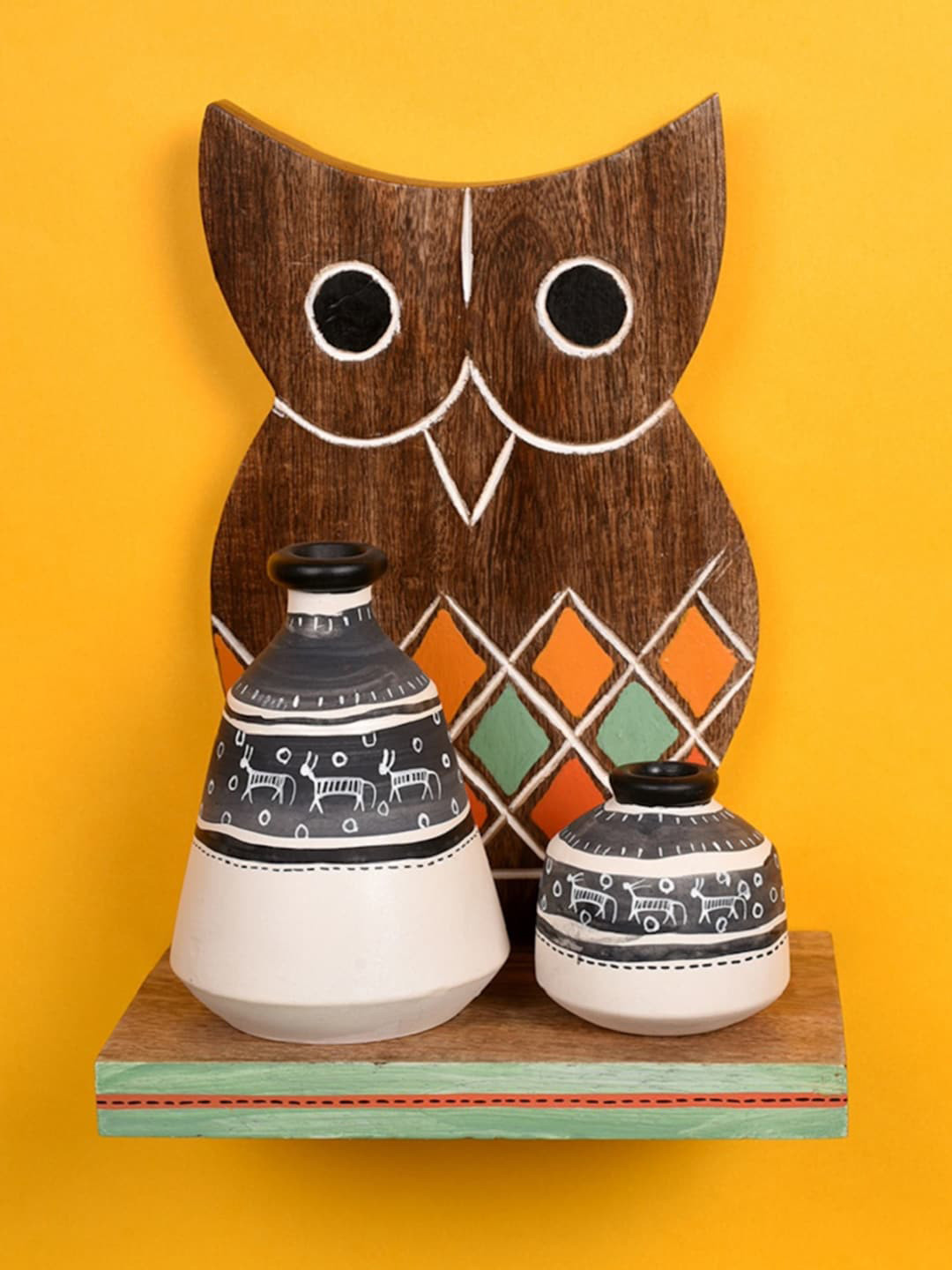 AAKRITI ART CREATIONS Multicoloured Wood Basic Wall Shelf With Pots