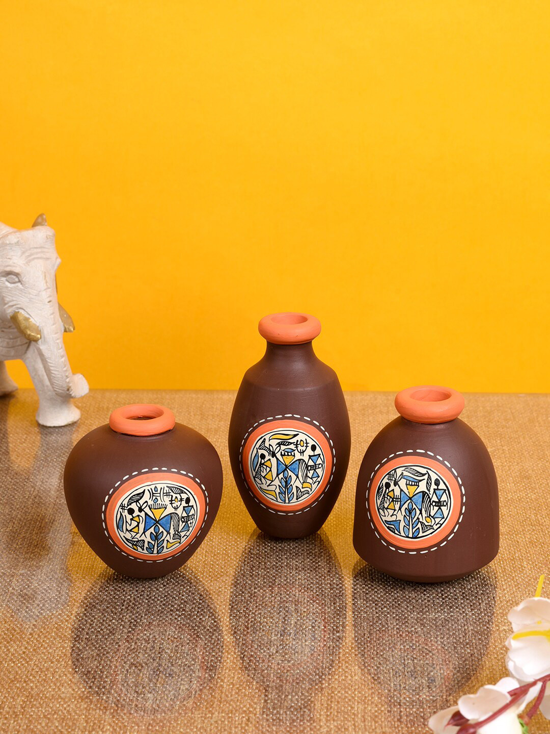 AAKRITI ART CREATIONS Set of 3 Brown Miniatures Warli Print Vases