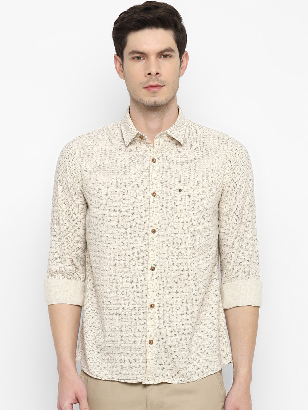 Turtle Men Cream-Coloured Slim Fit Opaque Printed Casual Shirt