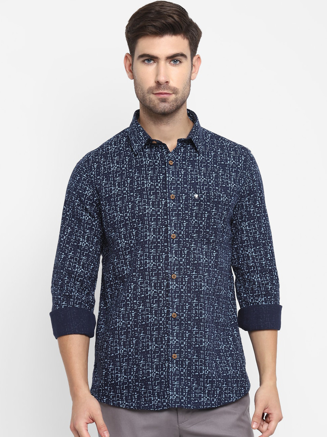 Turtle Men Blue Slim Fit Printed Casual Shirt