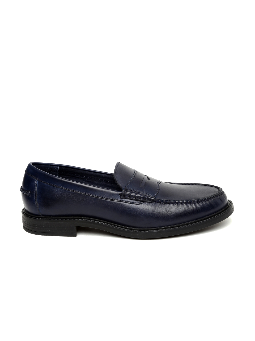 Cole haan pinch hot sale campus penny loafers