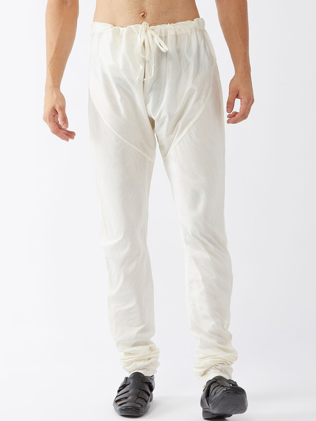 VASTRAMAY Men Cream-Coloured Solid Relax Fit Churidar