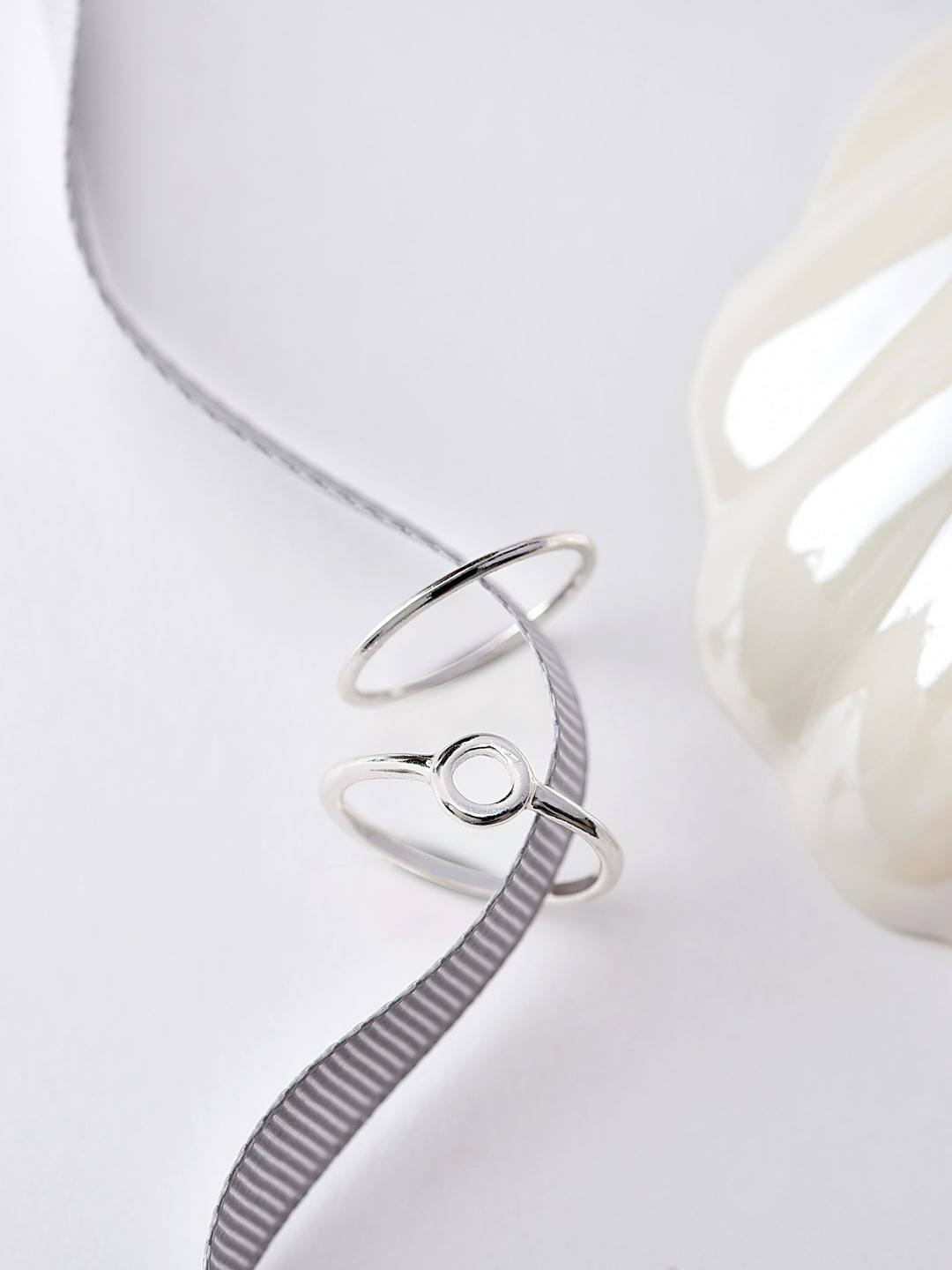 Accessorize London Set of 2 Silver-Plated Cut Out Circle Stacking Finger Rings