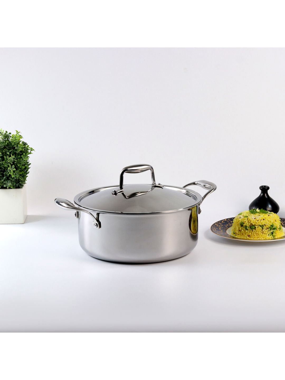 Wonderchef Silver-Toned 3-Ply Stainless Steel Casserole with Lid 4.8 L