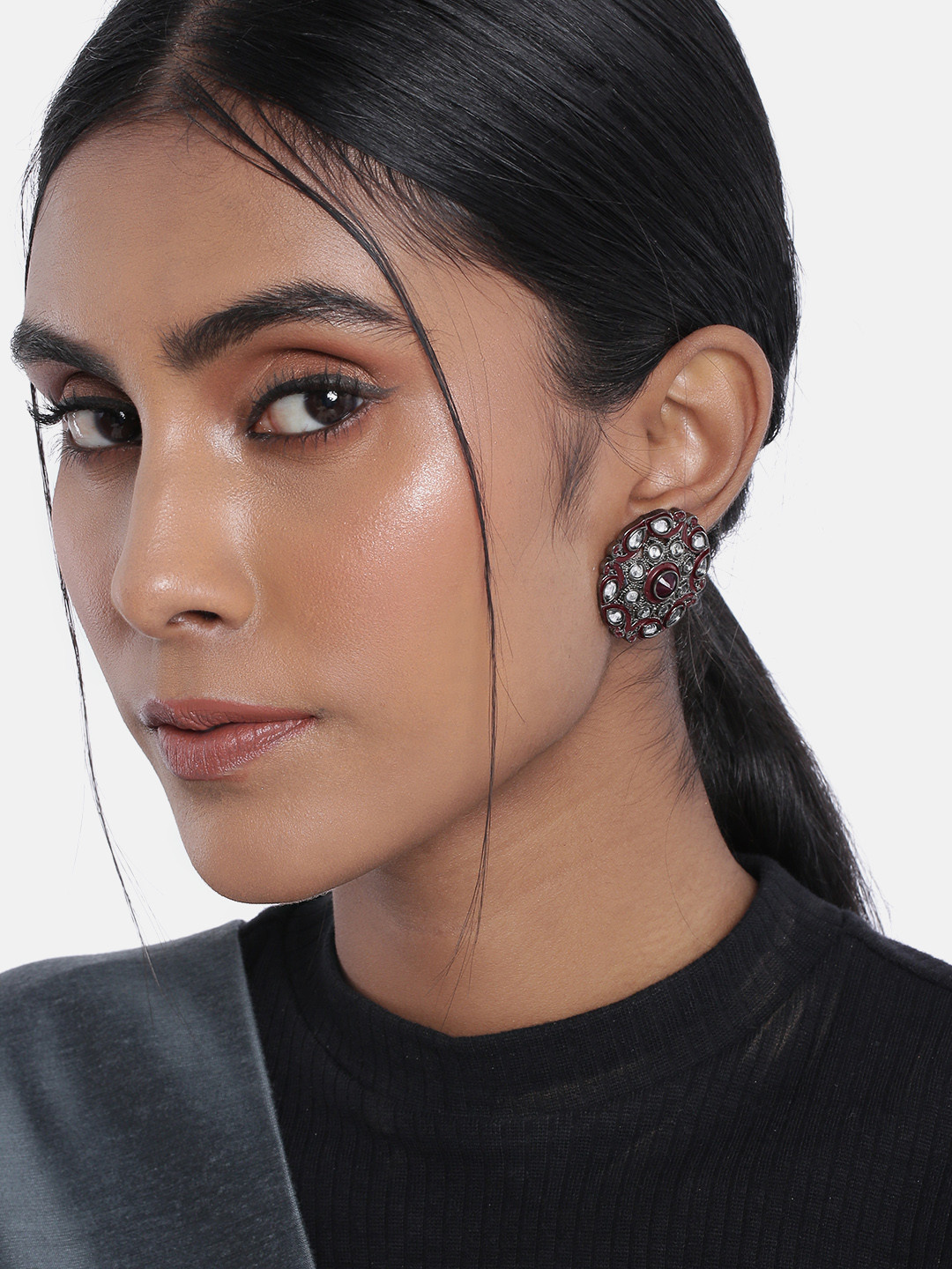 I Jewels Maroon & Silver-Toned Circular Studs Earrings