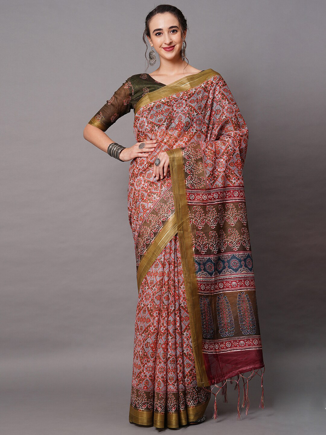 Mitera Grey & Red Silk Blend Ethnic Motifs Printed Saree