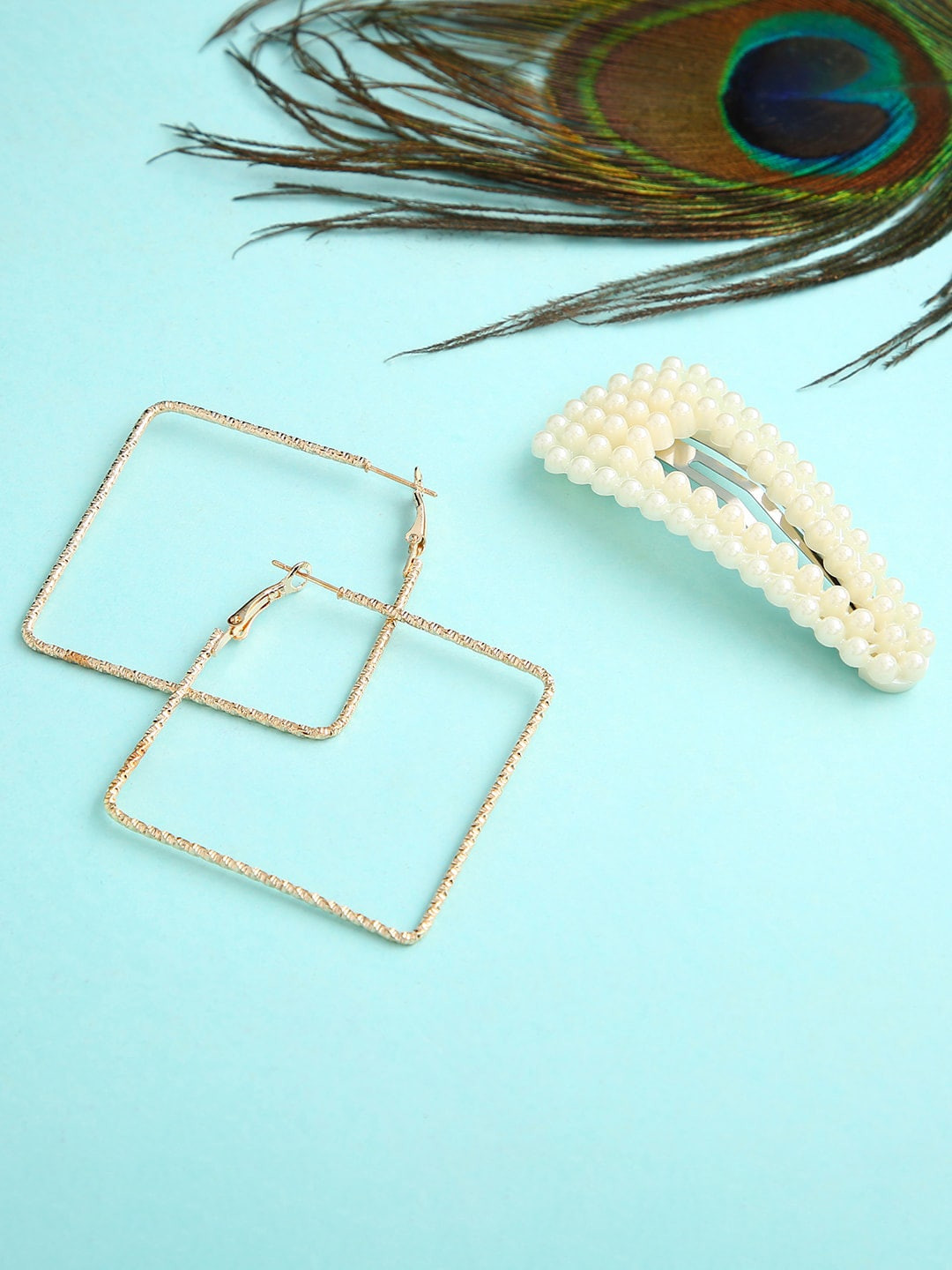 justpeachy Woman Gold-Toned Contemporary Combo of Hoop Earrings &Clip