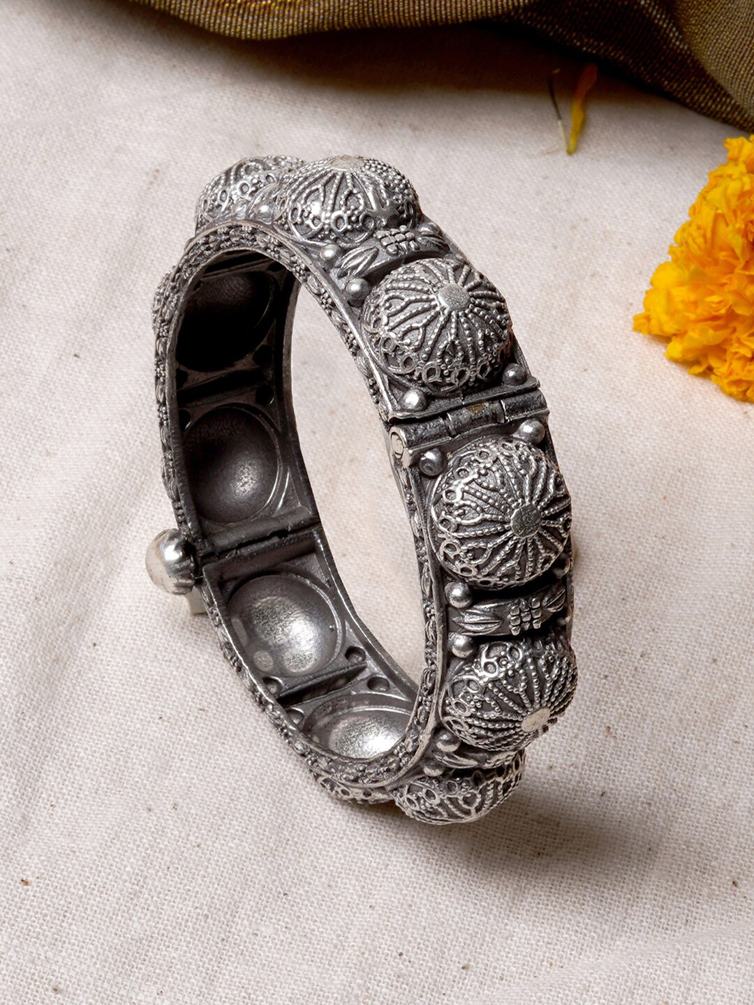 TEEJH Woman Silver-Plated Oxidised Floral Textured Bangle