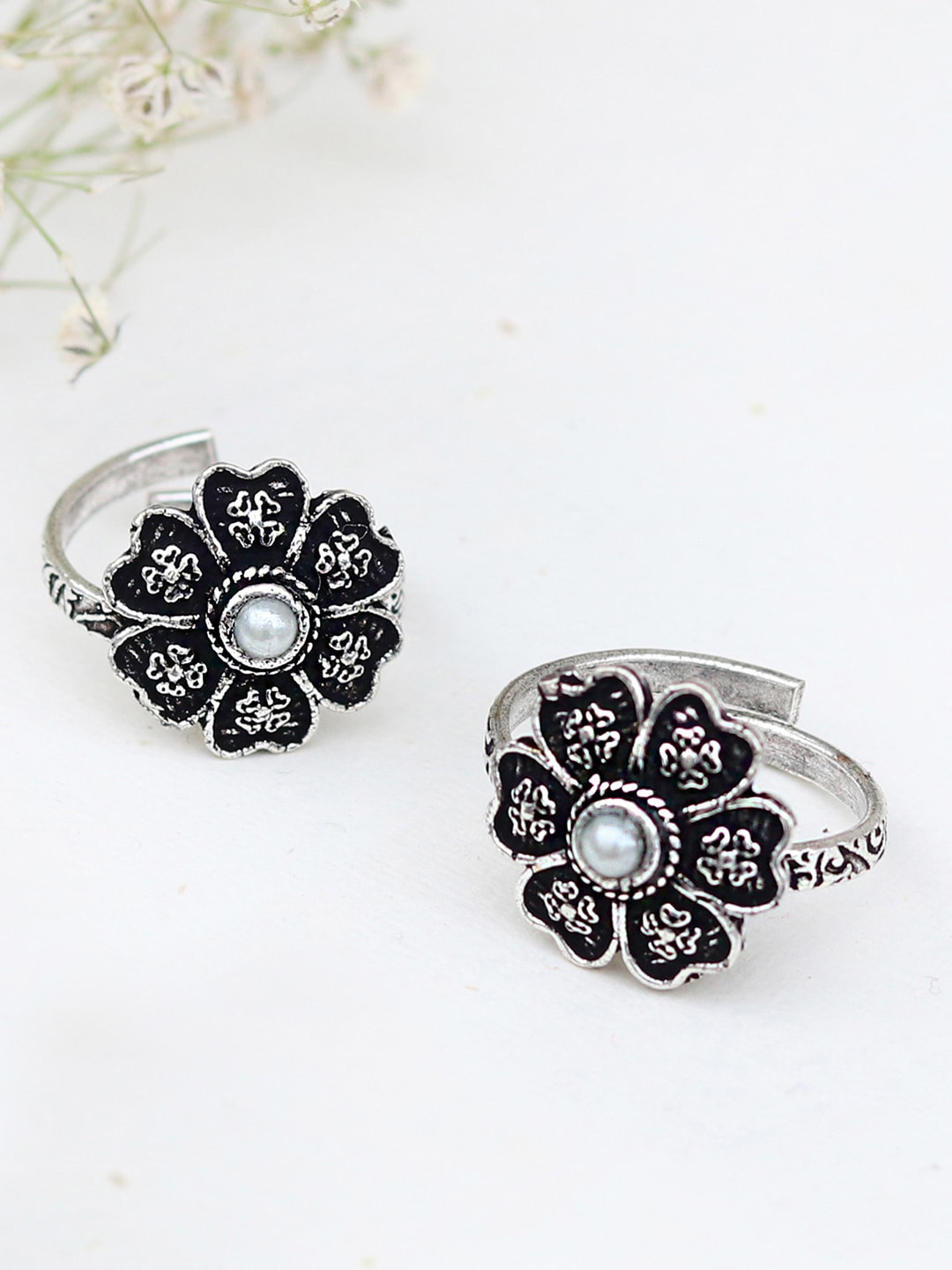 TEEJH Oxidised Silver-Plated White Stone-Studded Adjustable Toe Rings