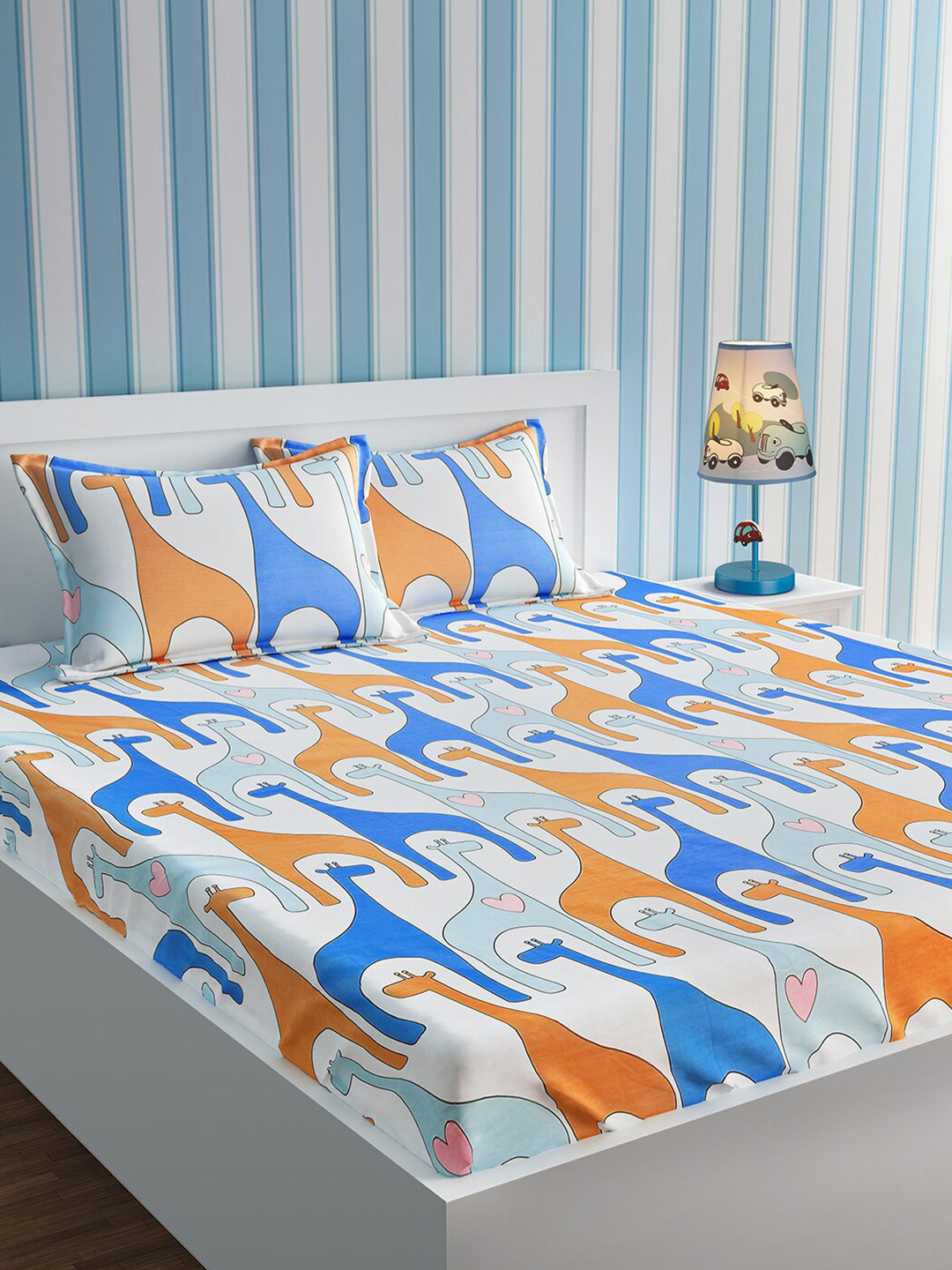 URBAN DREAM Blue Graphic Cotton 210 TC Fitted Queen Fine Bedsheet with 2 Pillow Covers-91 x 108 inches