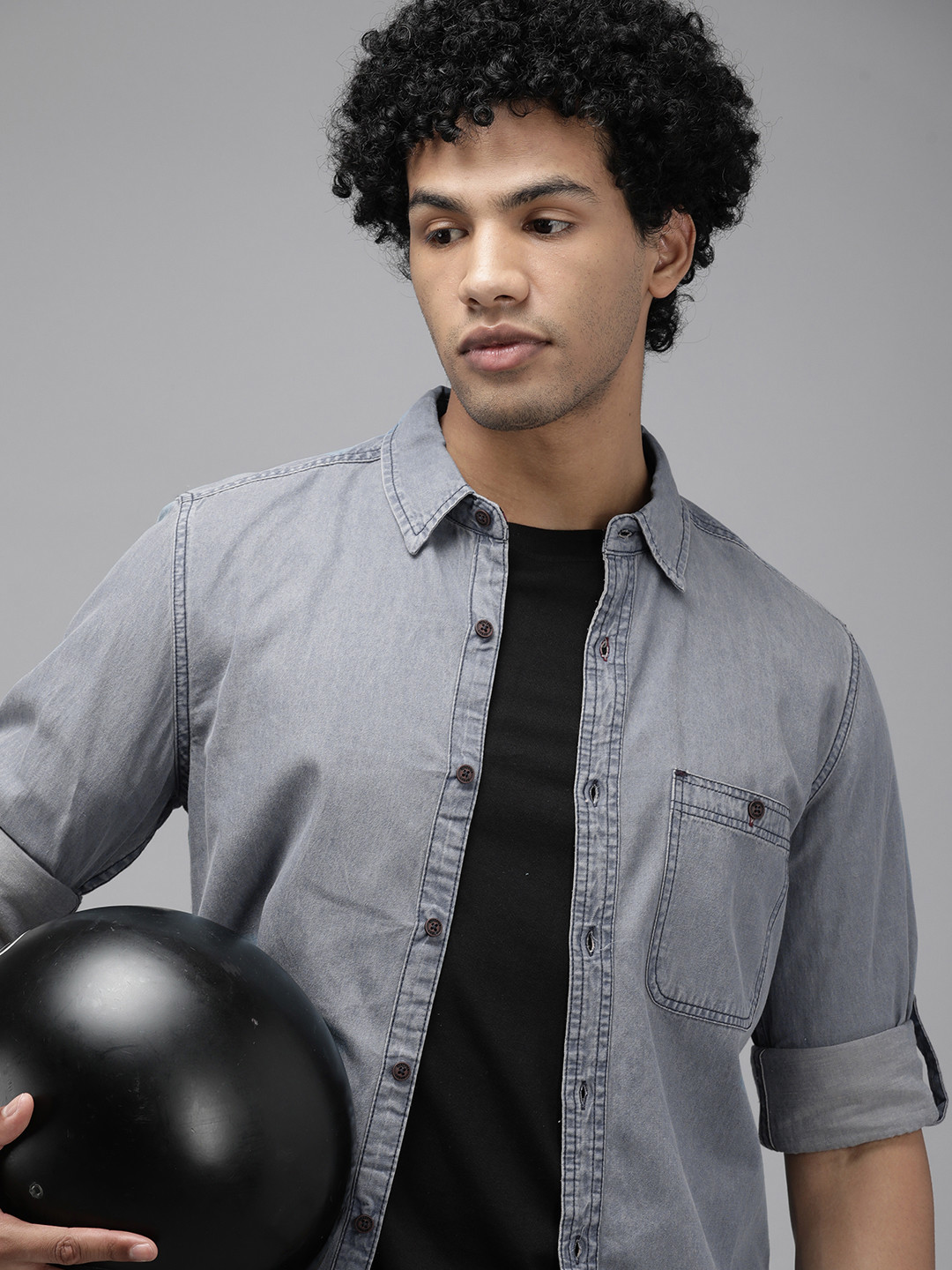 The Roadster Lifestyle Co Men Grey Opaque Casual Shirt
