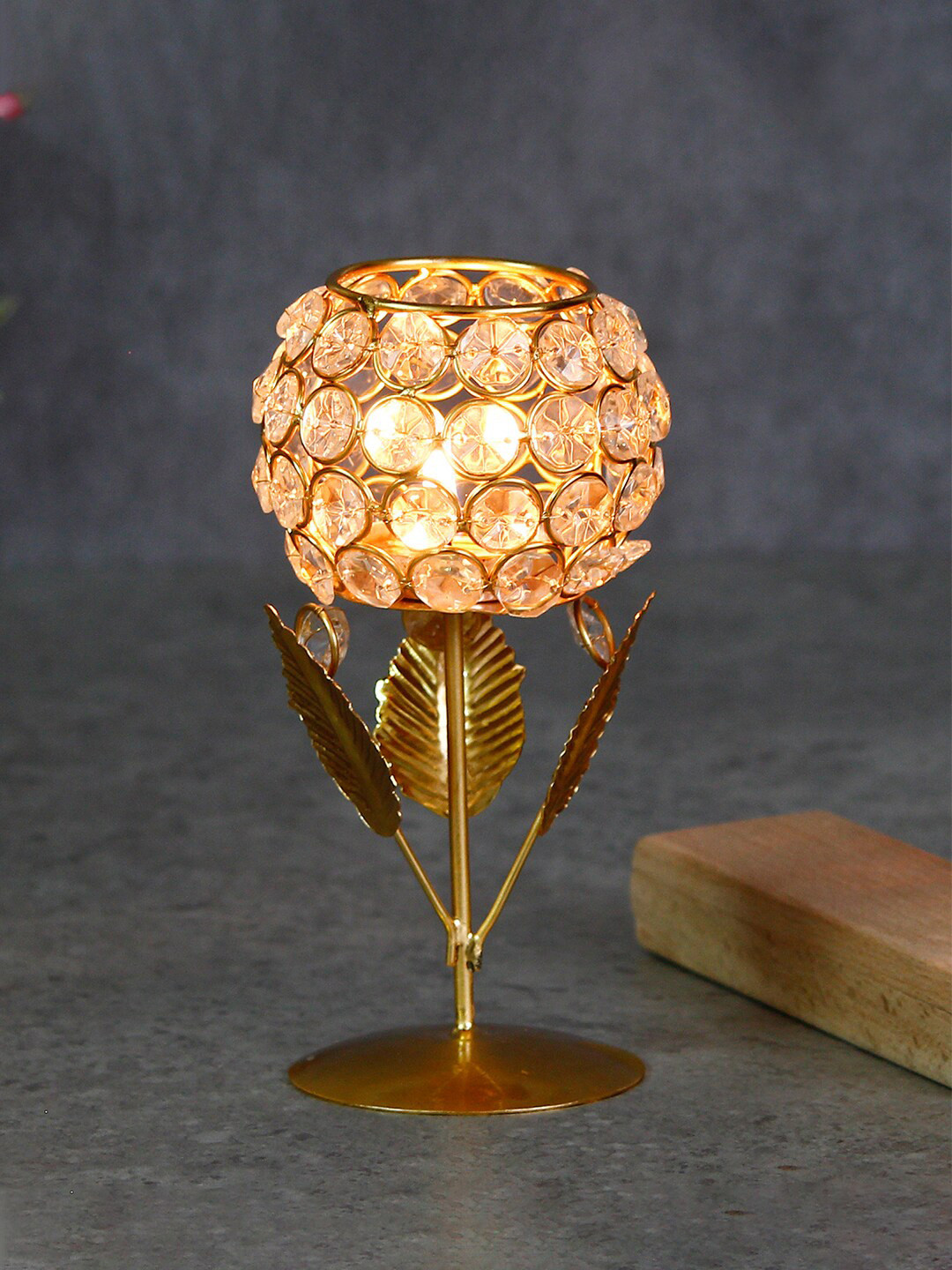 eCraftIndia White & Gold-Toned Leaf Shape Crystal Tea Light Holder