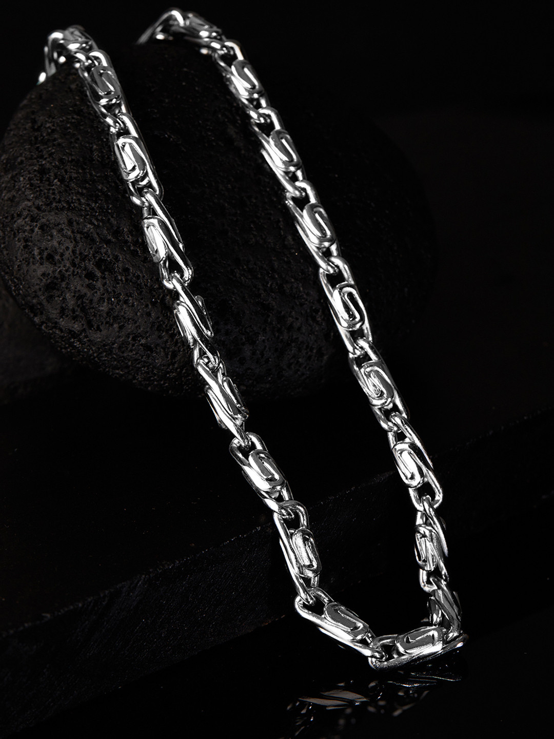 The Roadster Lifestyle Co Men Silver-Plated Chain