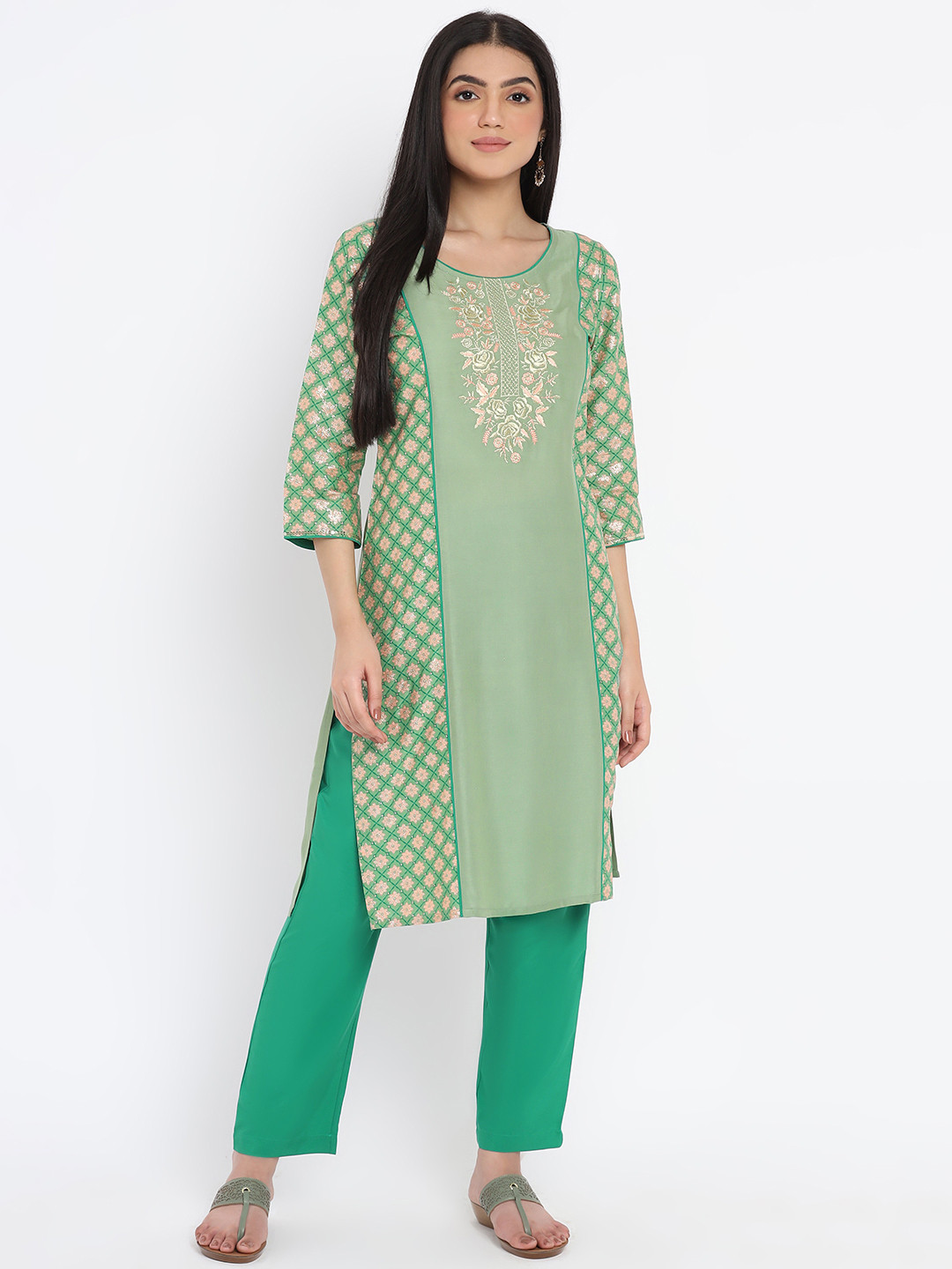 AURELIA - The Aure Collection Women Green Ethnic Motifs Printed Panelled Kurta with Trousers