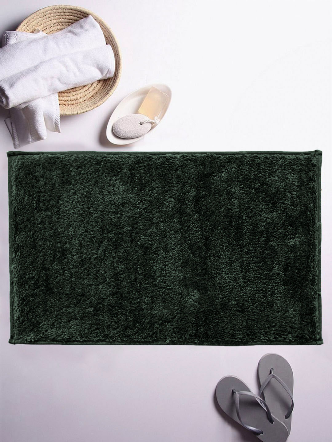 LUXEHOME INTERNATIONAL Green Solid 2200 GSM Anti-Skid Bath Rug