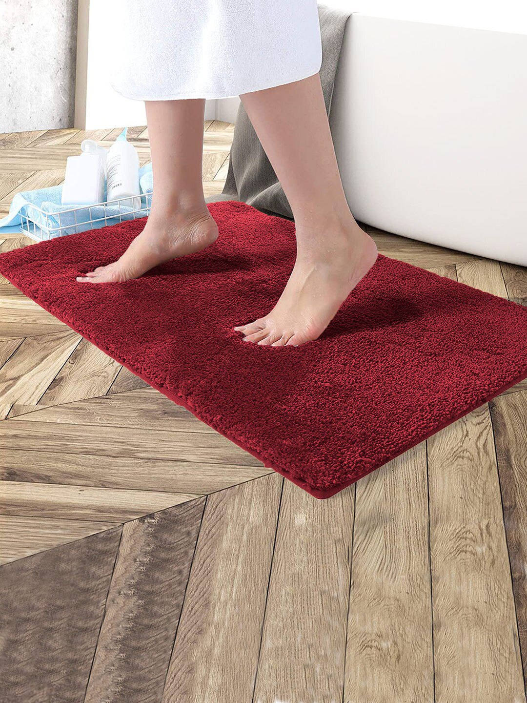 LUXEHOME INTERNATIONAL Maroon Solid 2200 GSM Anti-Skid Bath Rug