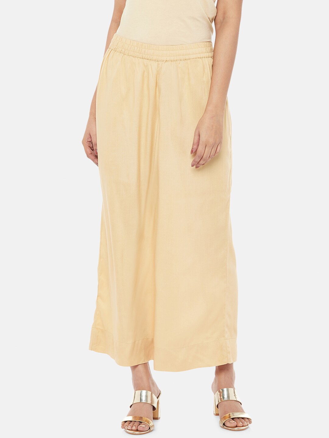 RANGMANCH BY PANTALOONS Women Gold-Toned Solid Flared Palazzo